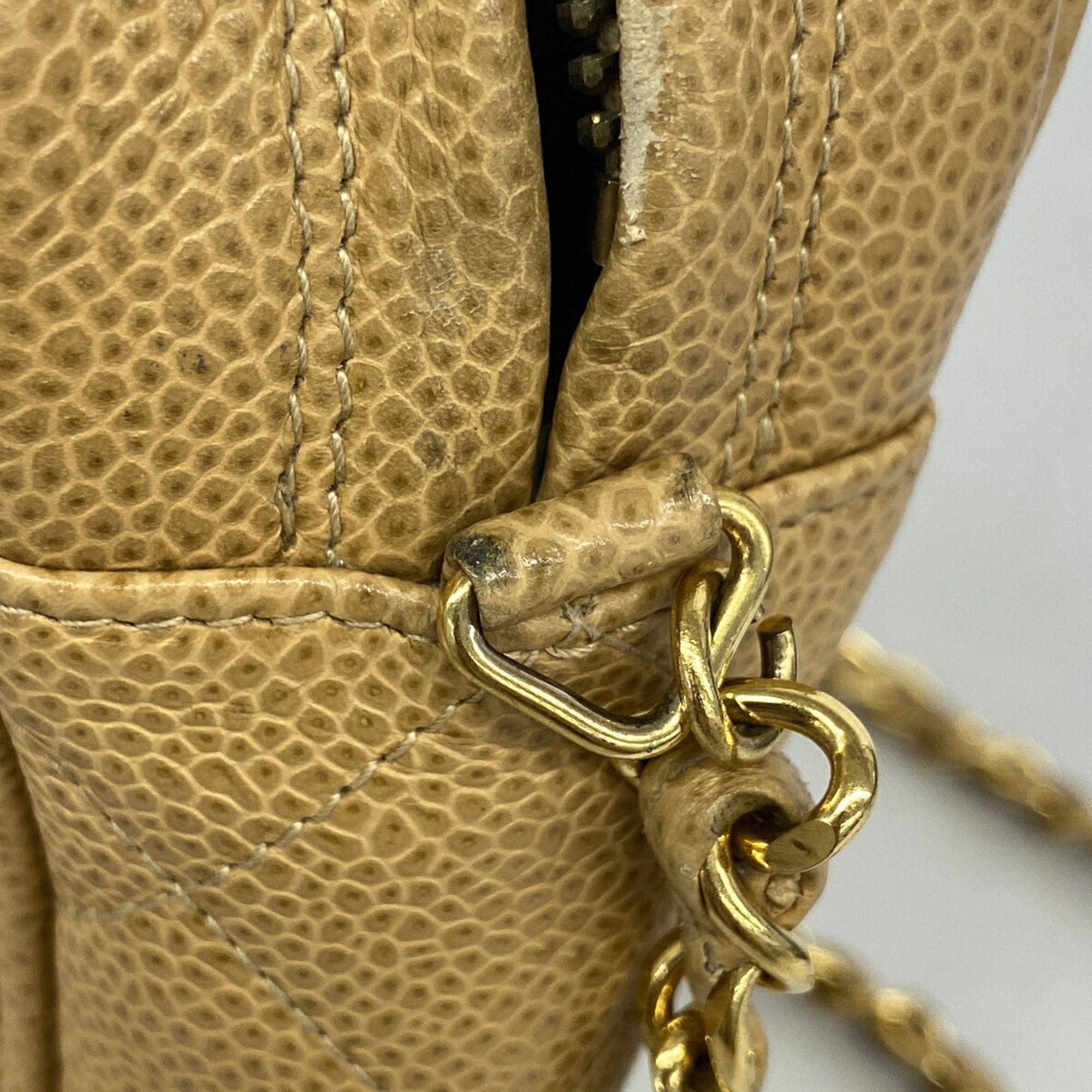 Chanel Beige Grained Calfskin Shoulder Bag (Pre-Owned)