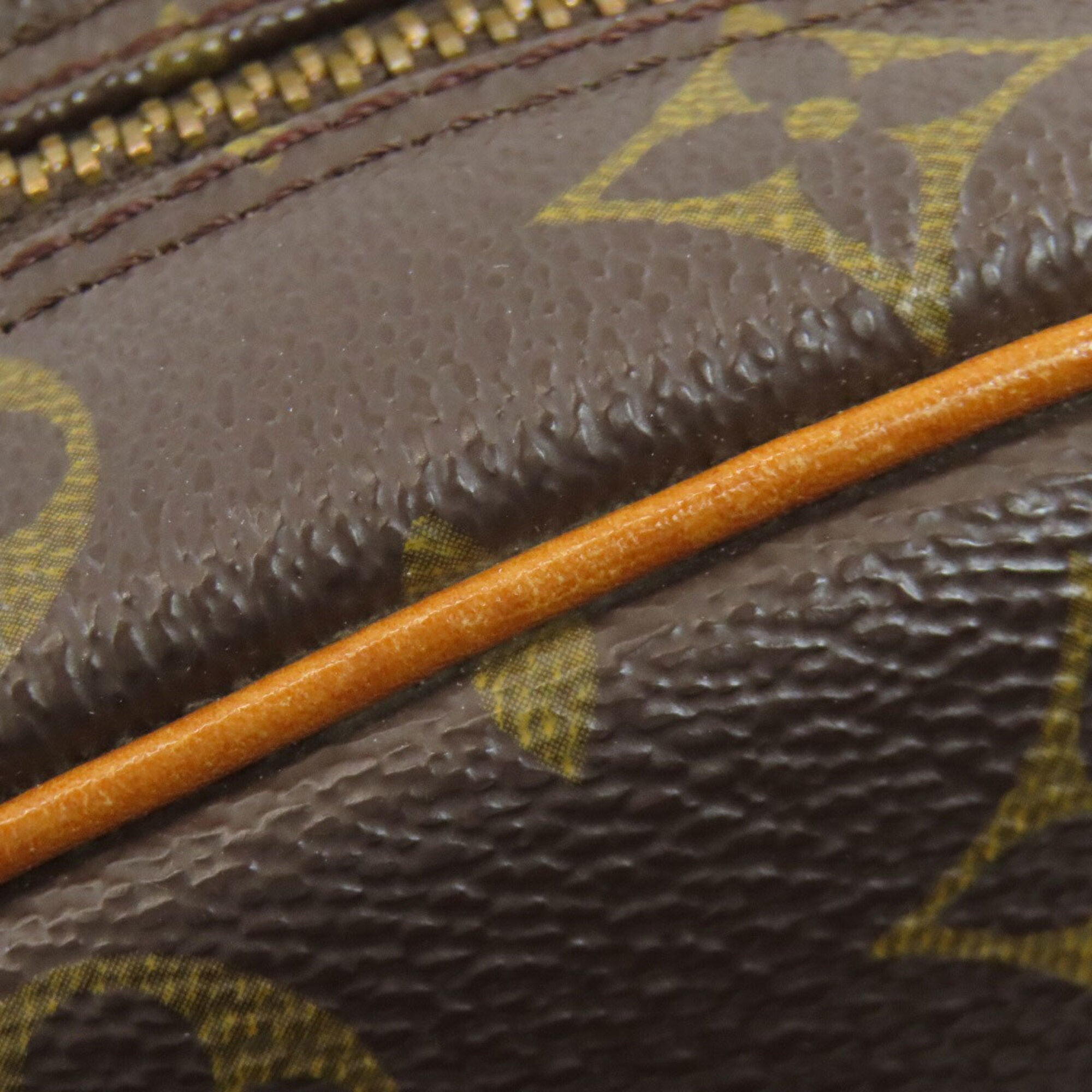 Louis Vuitton Brown Monogram Monogram Canvas Shoulder Bag (Pre-Owned)
