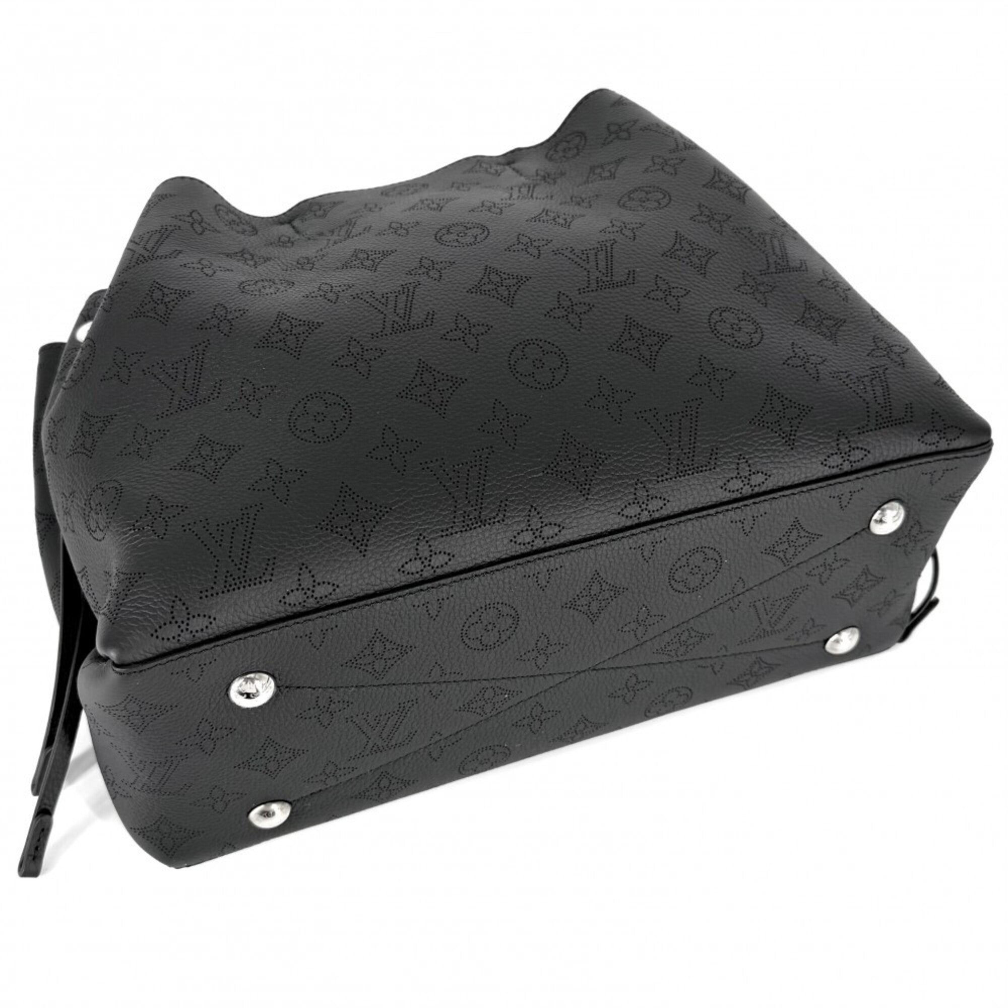 Louis Vuitton Noir Monogram Mahina Leather Handbag Shoulder Bag (Pre-Owned)