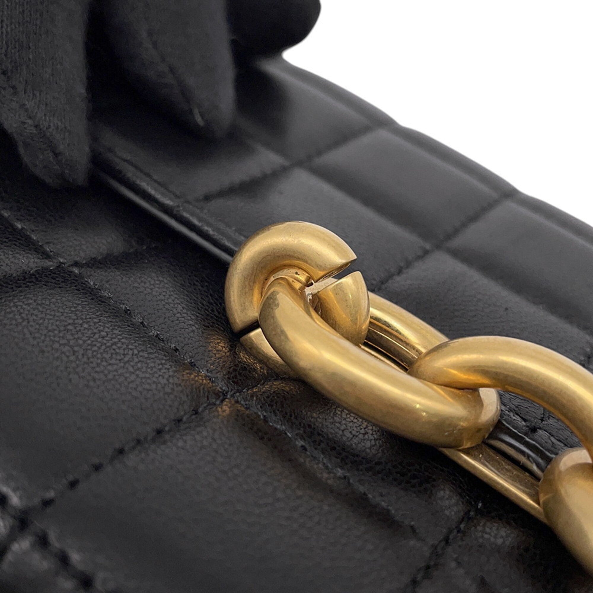 Yves Saint Laurent Black Leather Chain/Shoulder Wallet (Pre-Owned)