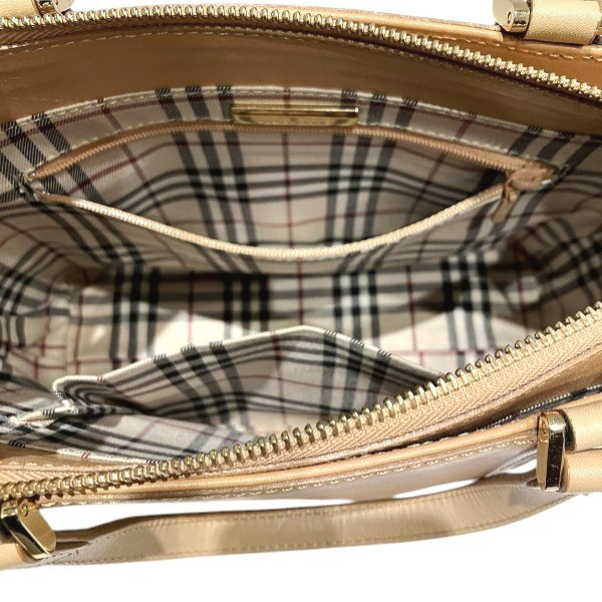 Burberry Beige Canvas Leather Handbag (Pre-Owned)