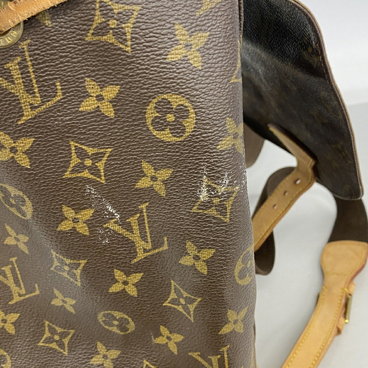 Louis Vuitton Brown Backpack (Pre-Owned)