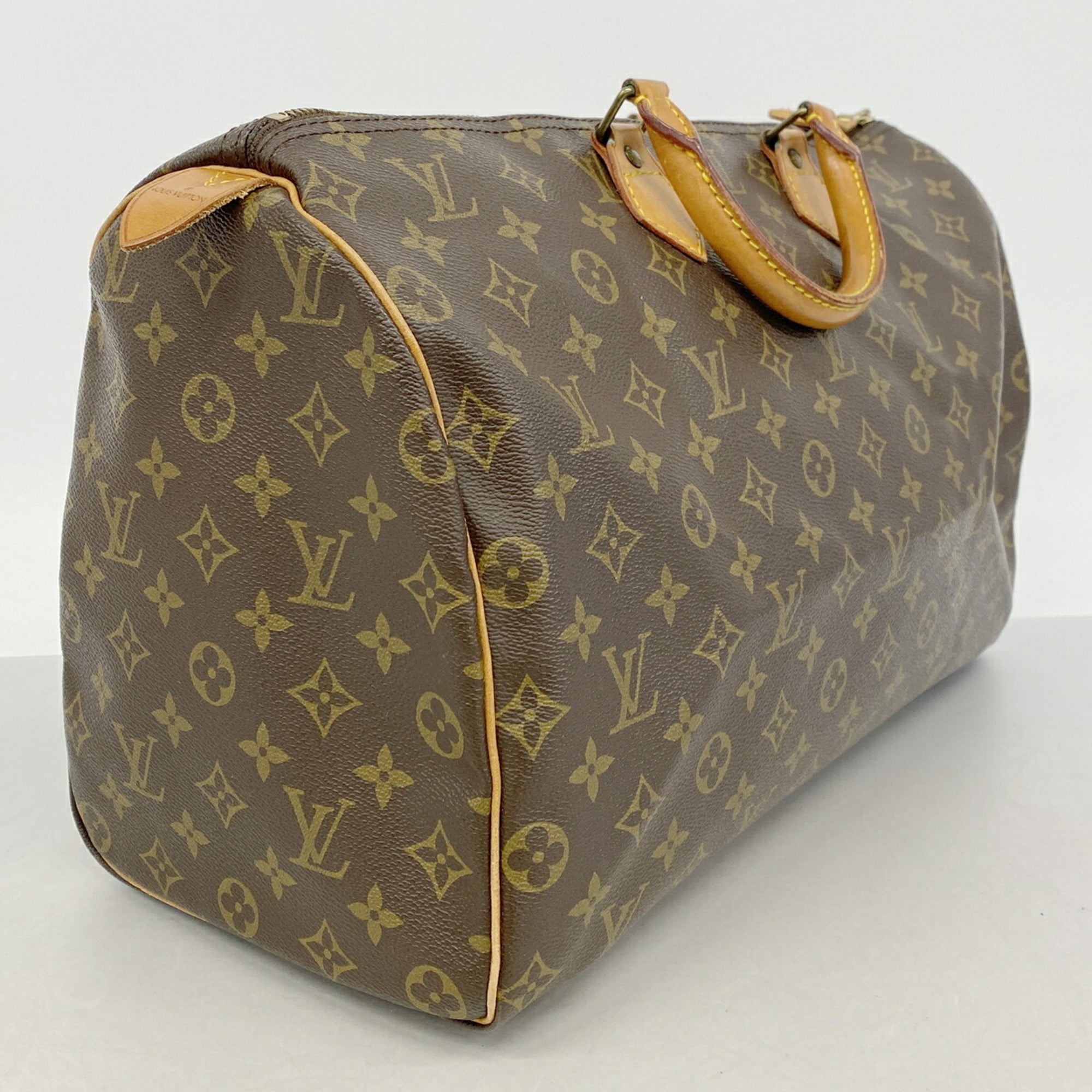 Louis Vuitton Brown Handbag (Pre-Owned)