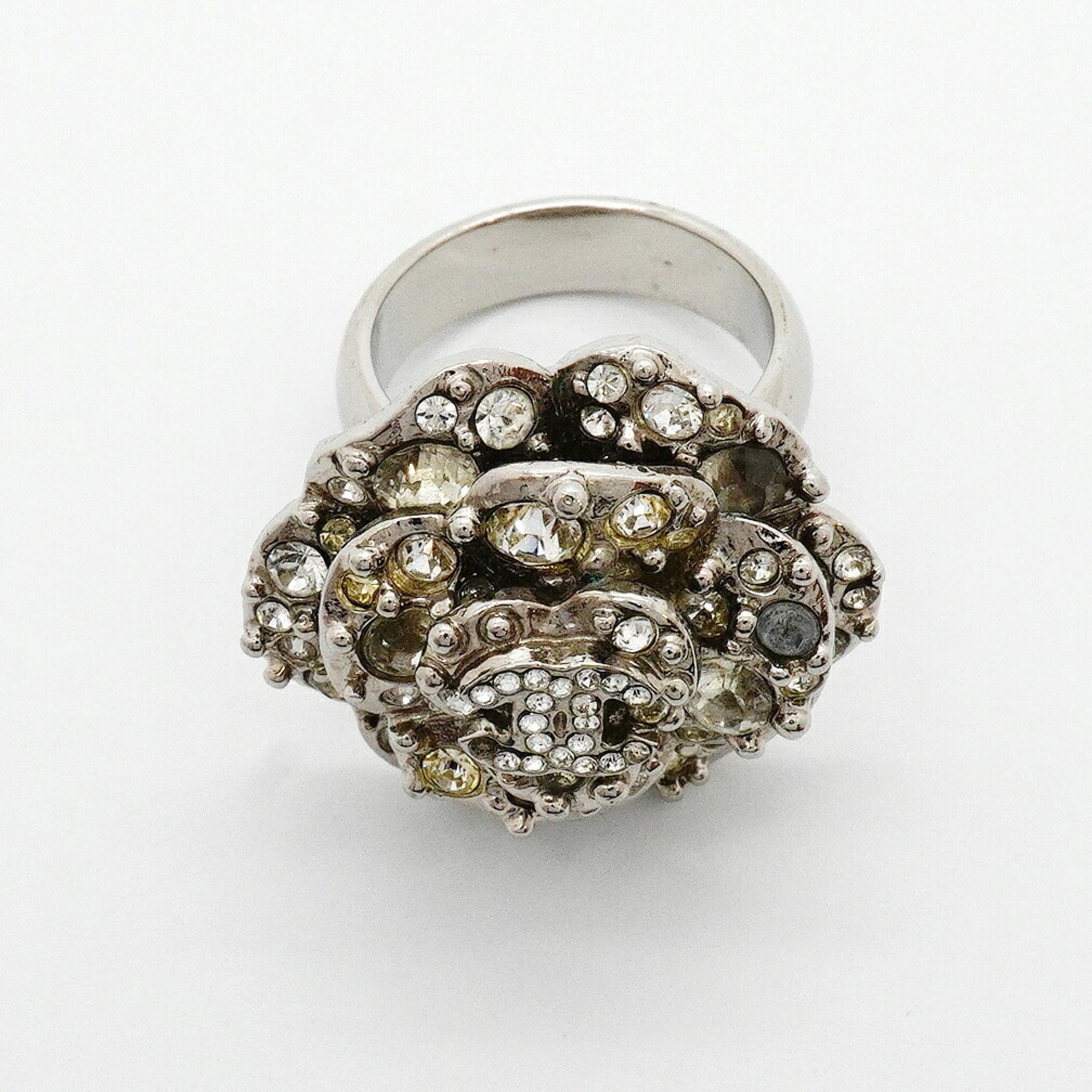 Chanel Silver Metal Rhinestone Band Ring (Pre-Owned)