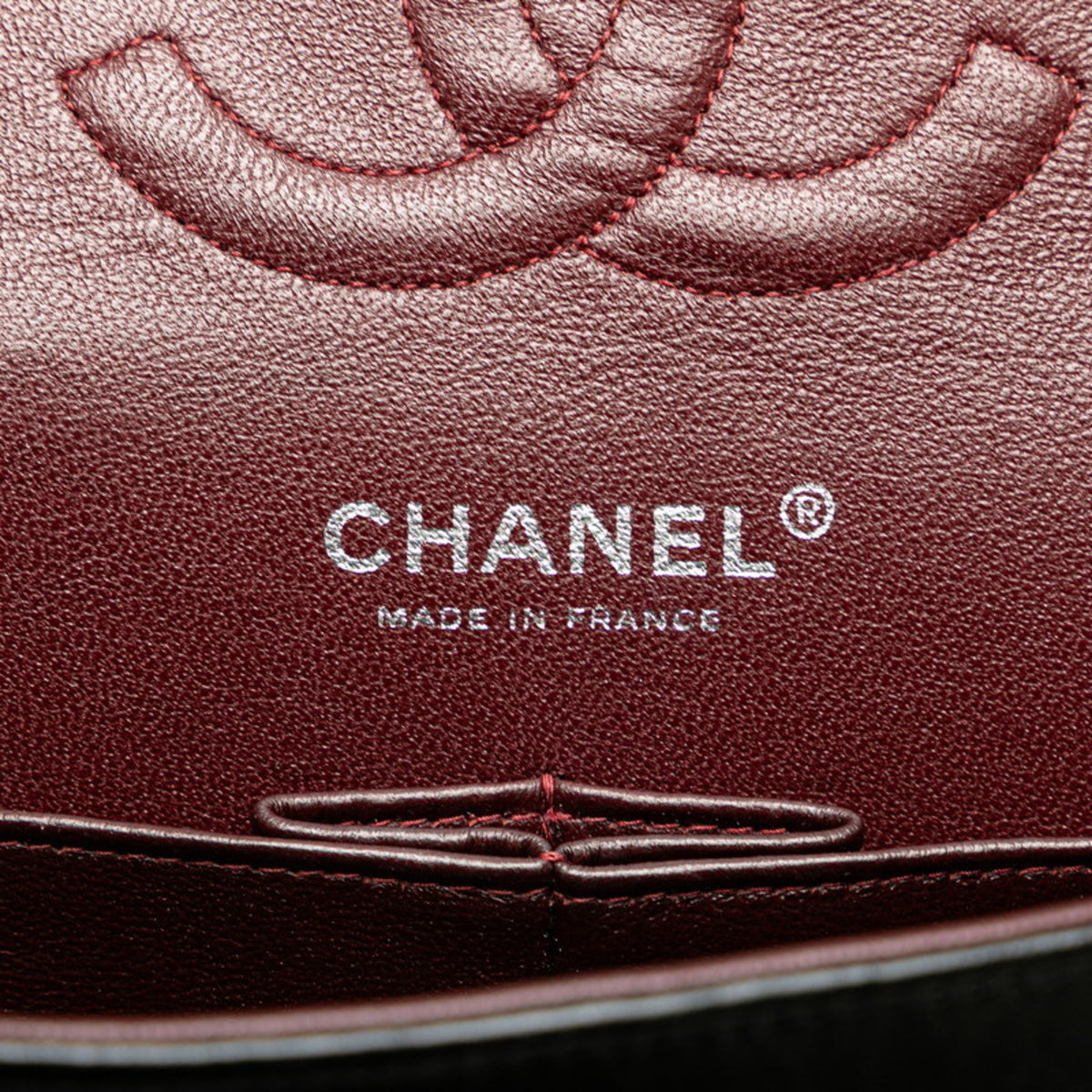 Chanel Matelasse Black Shoulder Bag (Pre-Owned)