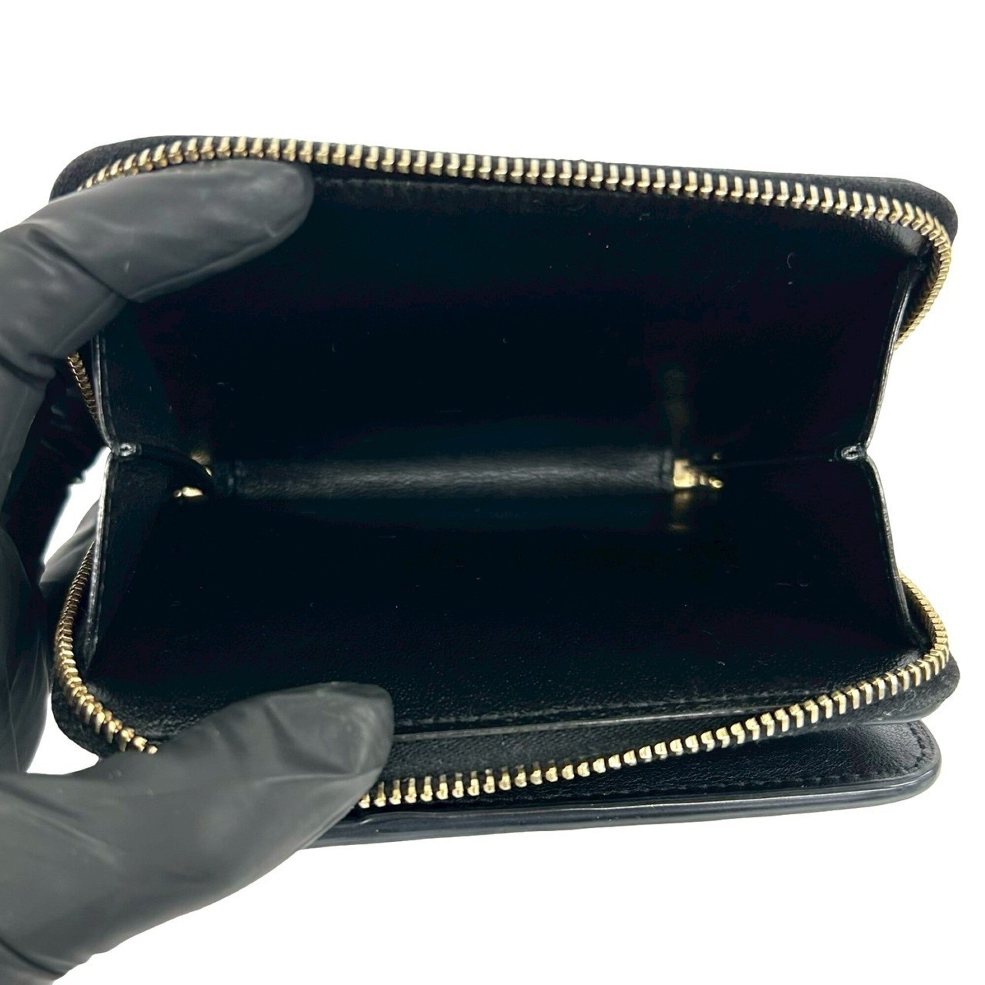 Saint Laurent Black Leather Wallet (Bi-Fold) (Pre-Owned)