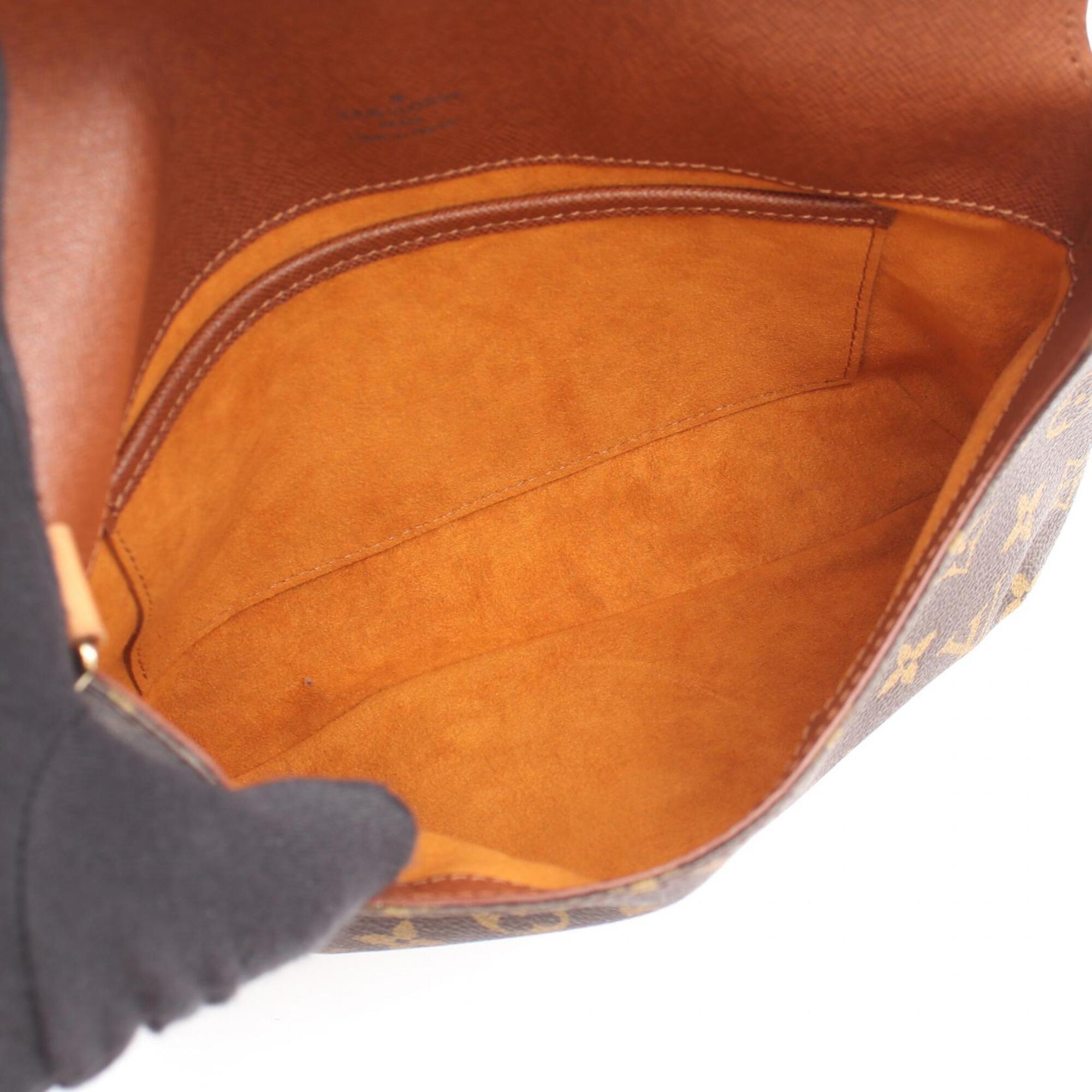 Louis Vuitton Brown Coated Canvas Leather Handbag Shoulder Bag (Pre-Owned)