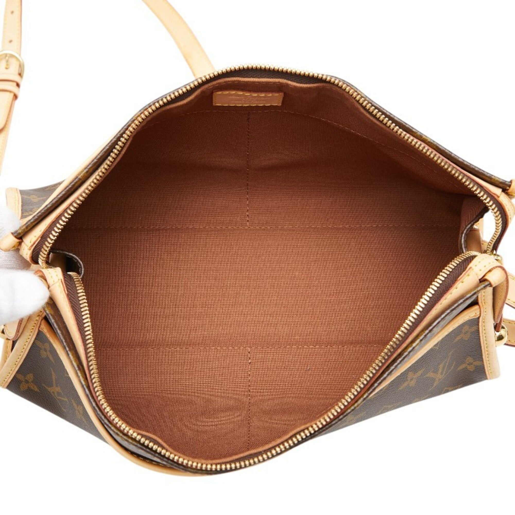 Louis Vuitton Brown Pvc Leather Shoulder Bag (Pre-Owned)