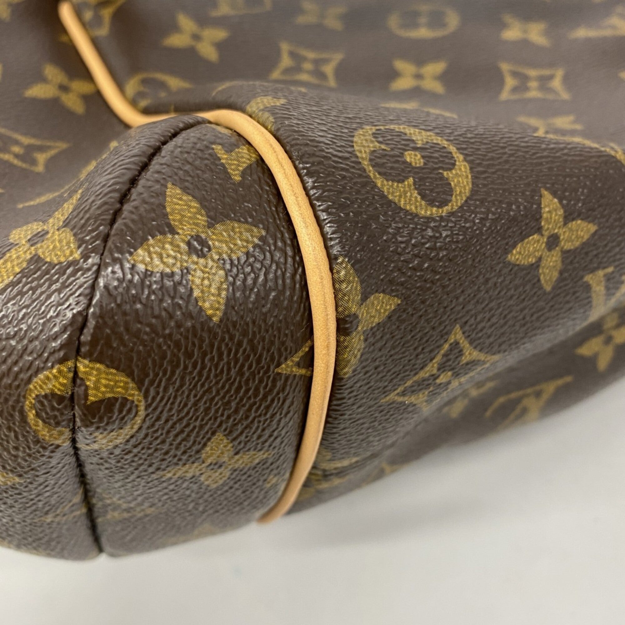 Louis Vuitton Brown Tote Bag (Pre-Owned)