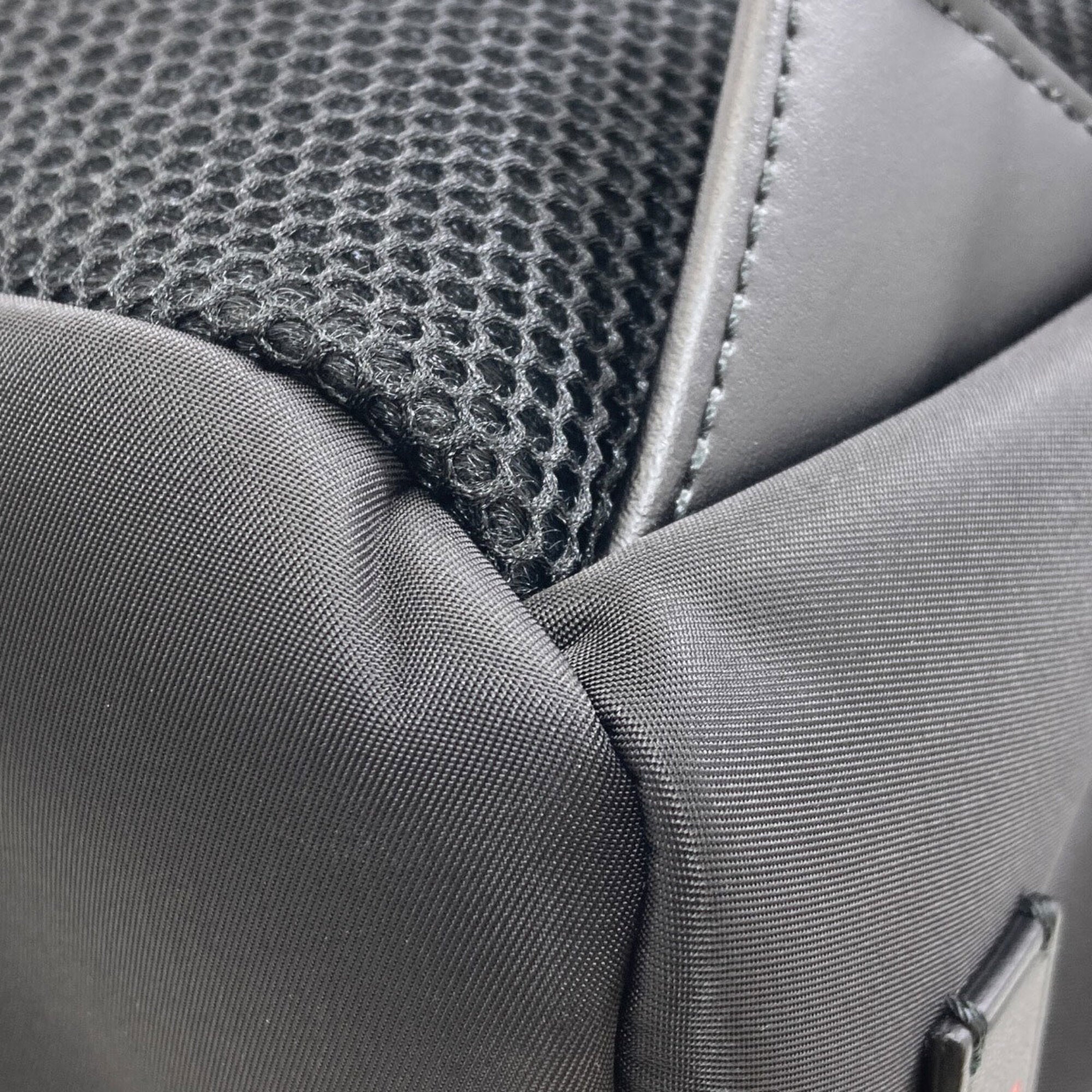 Fendi Black Leather Backpack (Pre-Owned)