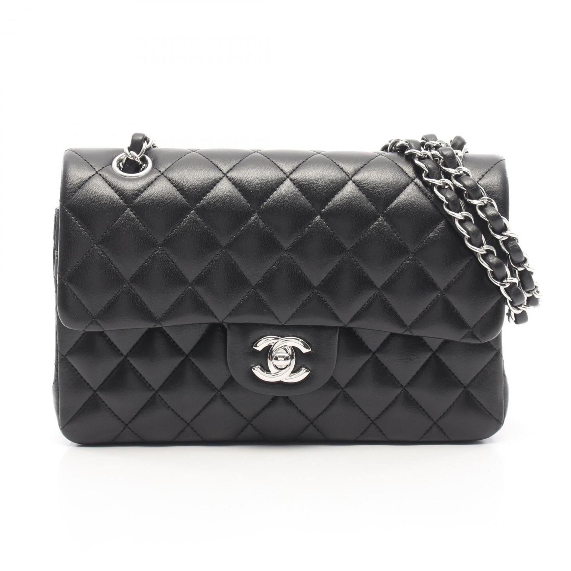 Chanel Black Leather Handbag Shoulder Bag (Pre-Owned)