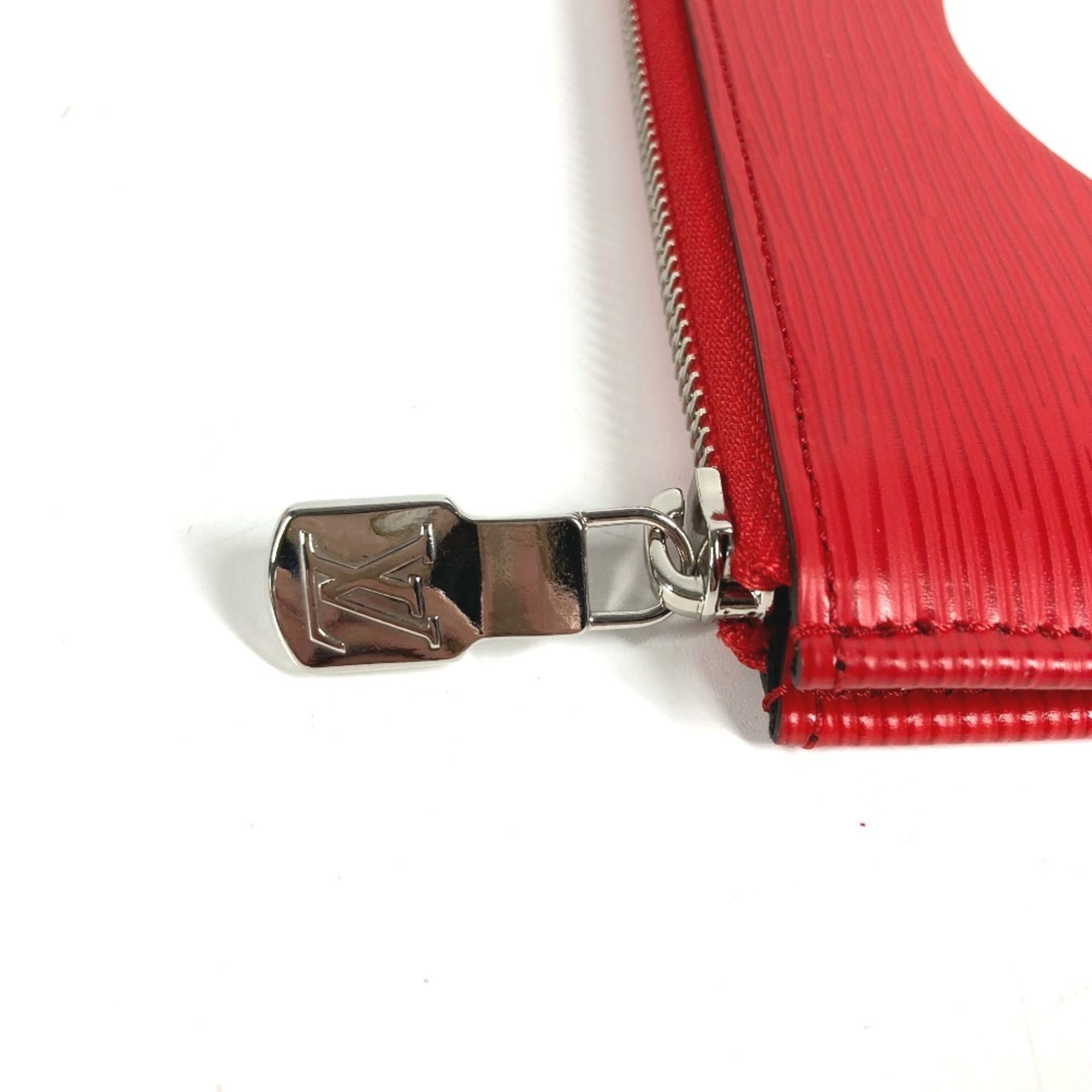 Louis Vuitton Red Color White Epi Leather Clutch Bag Pochette (Pre-Owned)