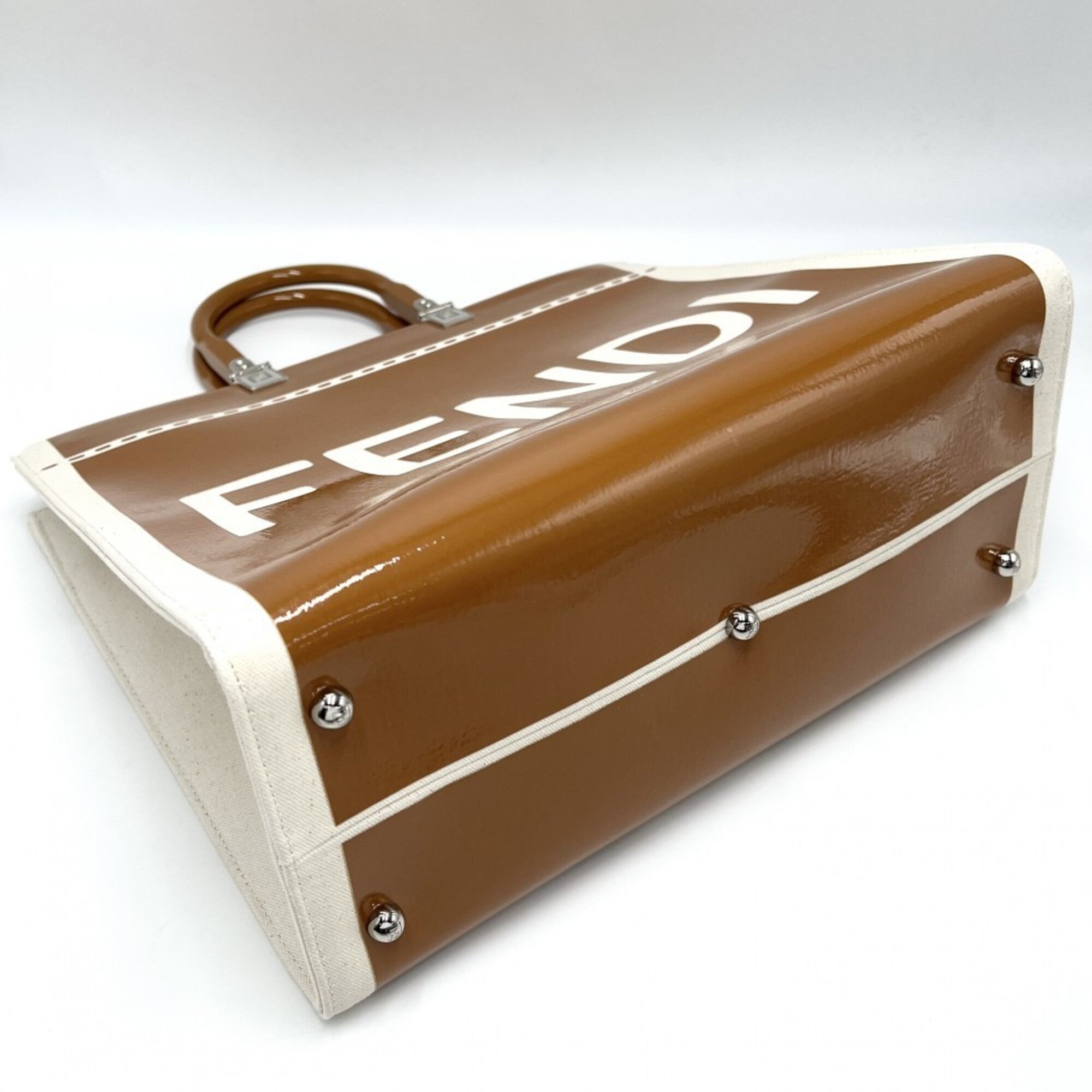 Fendi Brown Ivory Canvas Patent Leather Handbag Shoulder Bag Tote Bag (Pre-Owned)