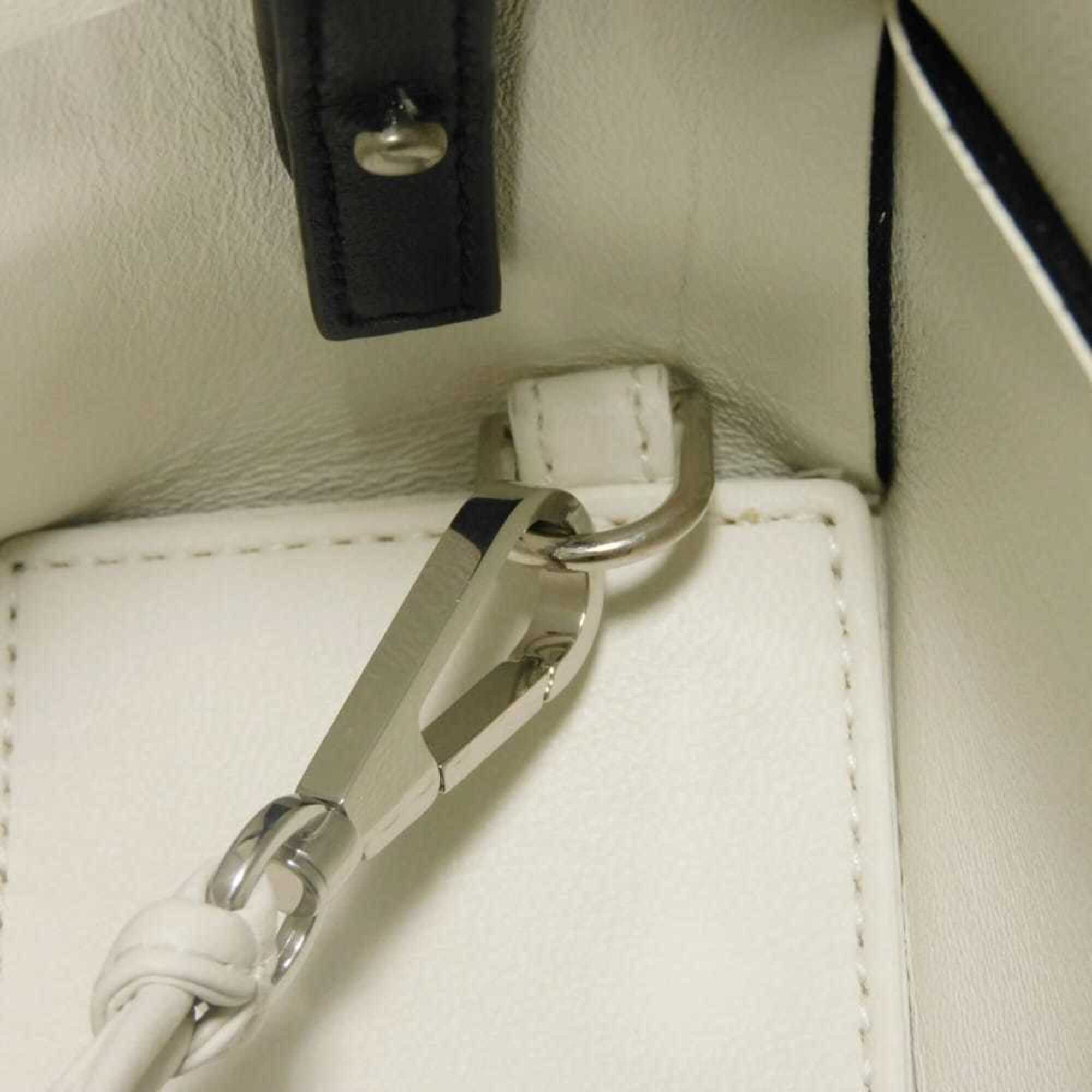 Bottega Veneta Black Intrecciato Tote Bag (Pre-Owned)