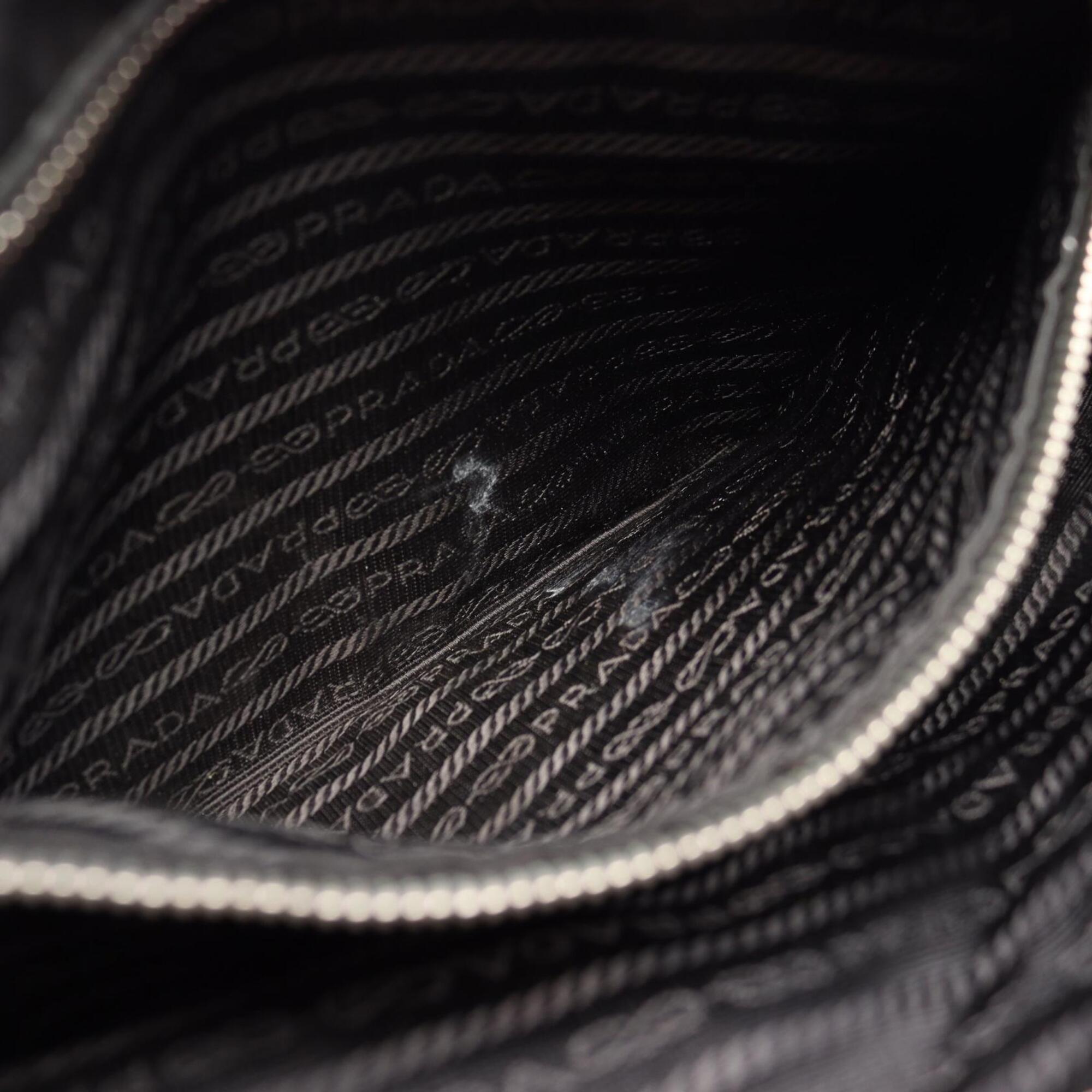 Prada Black Nylon Leather Handbag Shoulder Bag (Pre-Owned)