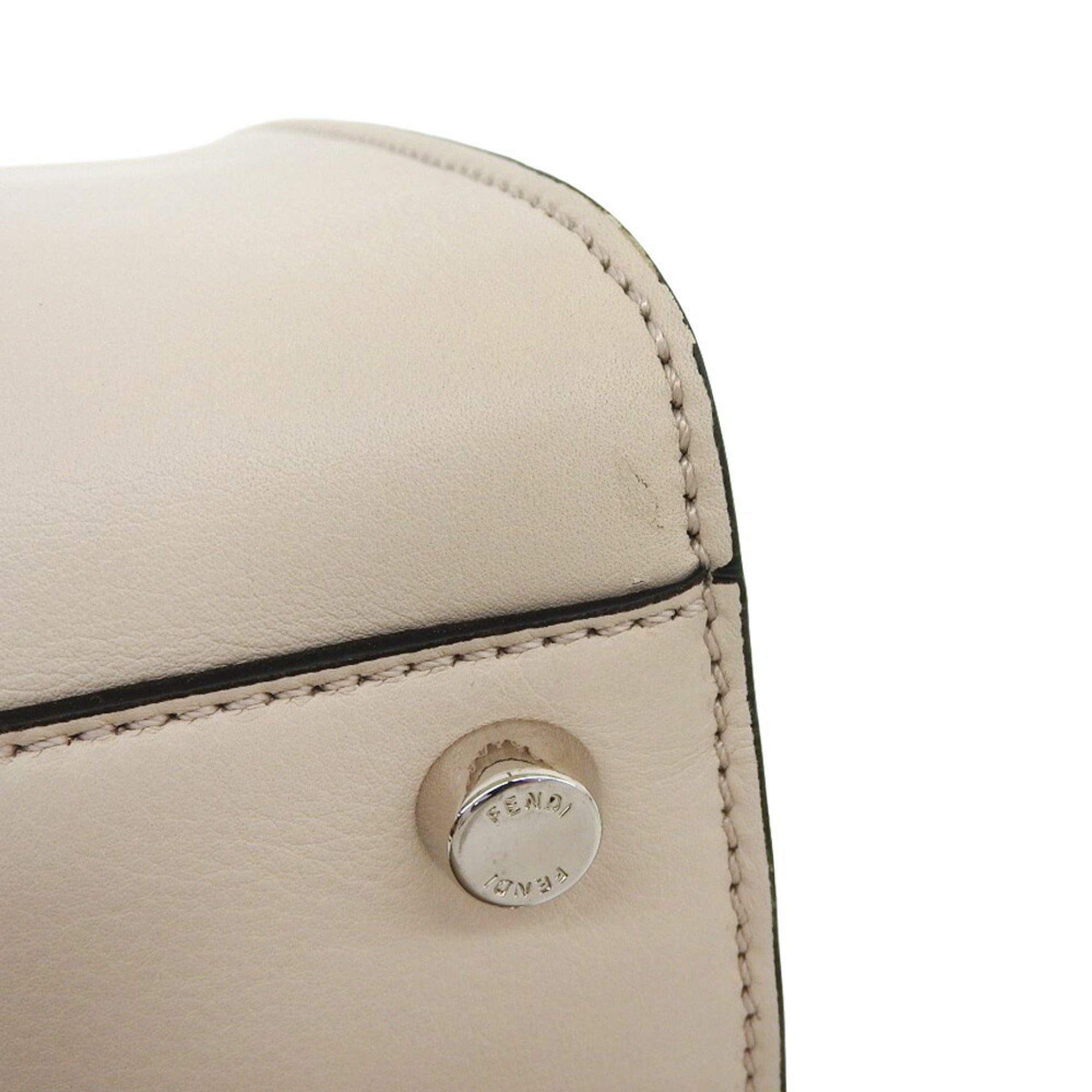 Fendi Peekaboo Cream Leather Handbag Shoulder Bag (Pre-Owned)
