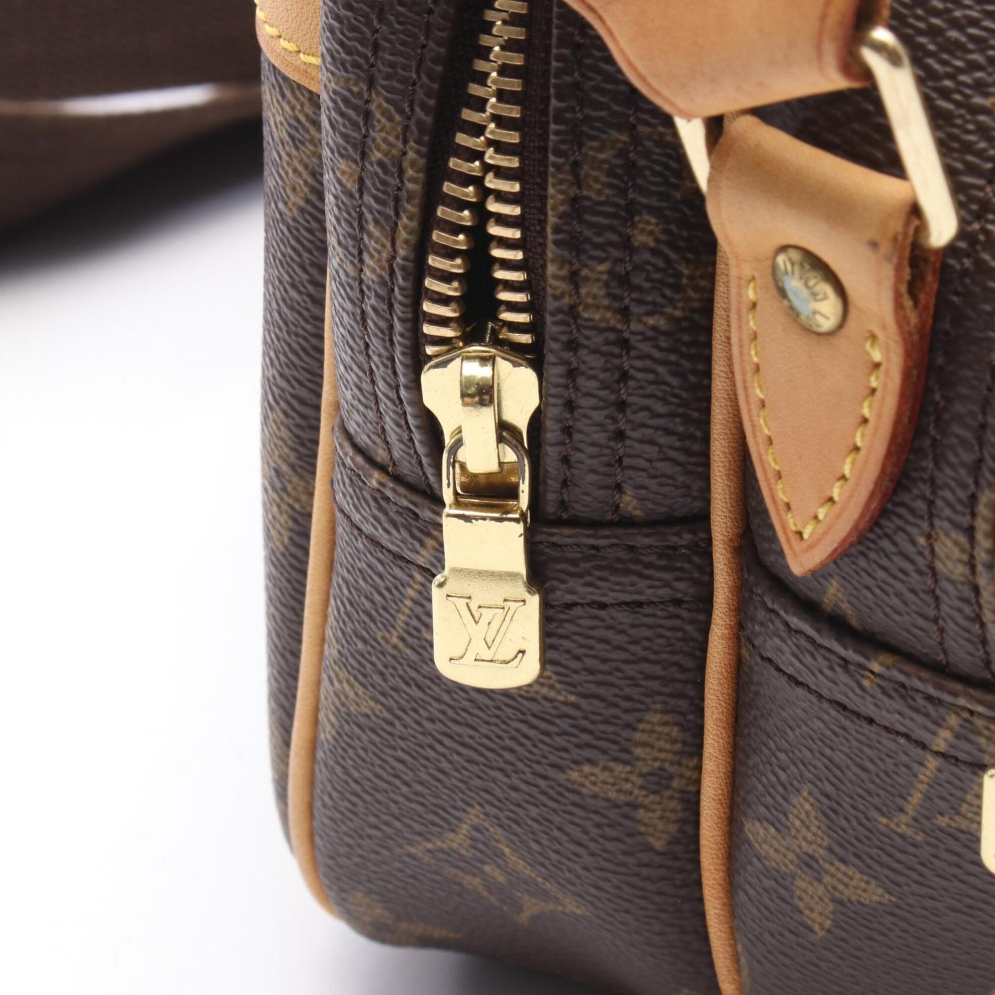 Louis Vuitton Brown Pvc Leather Handbag Shoulder Bag (Pre-Owned)