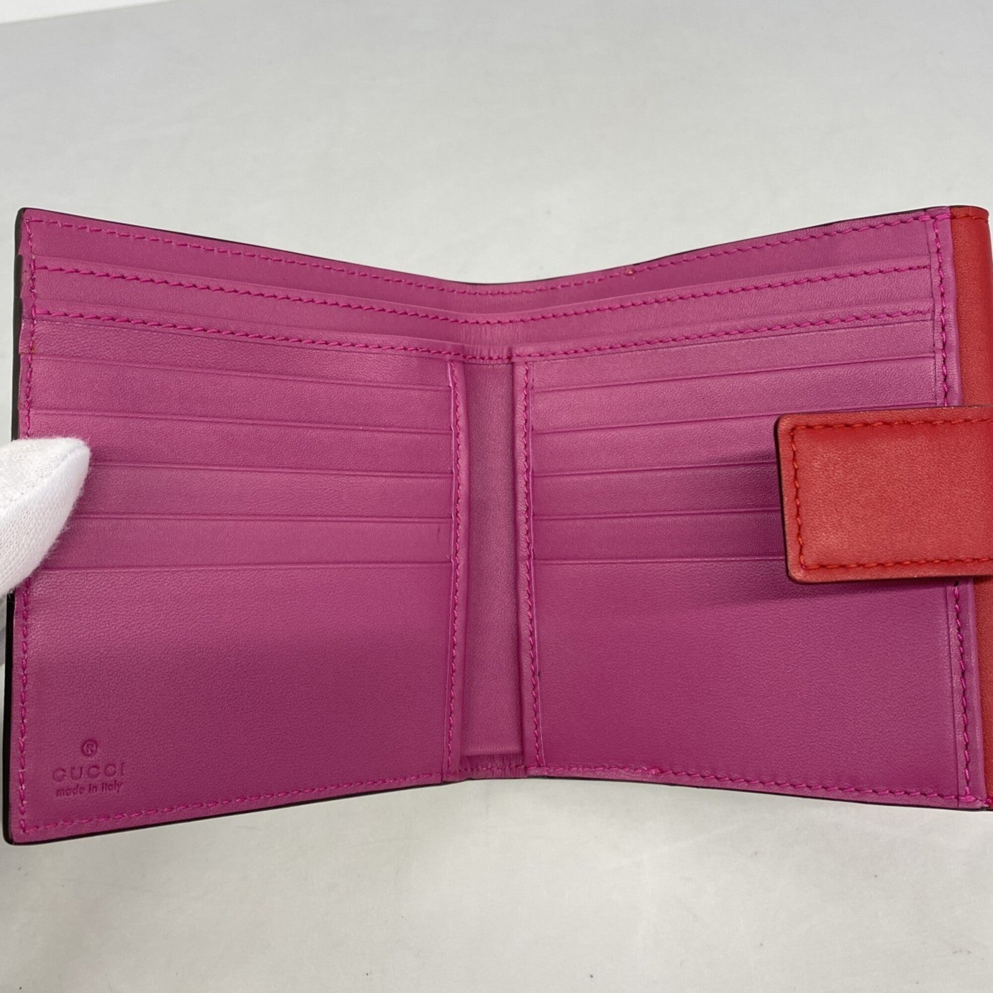Gucci Brown Red Color Pvc Leather Wallet (Bi-Fold) (Pre-Owned)