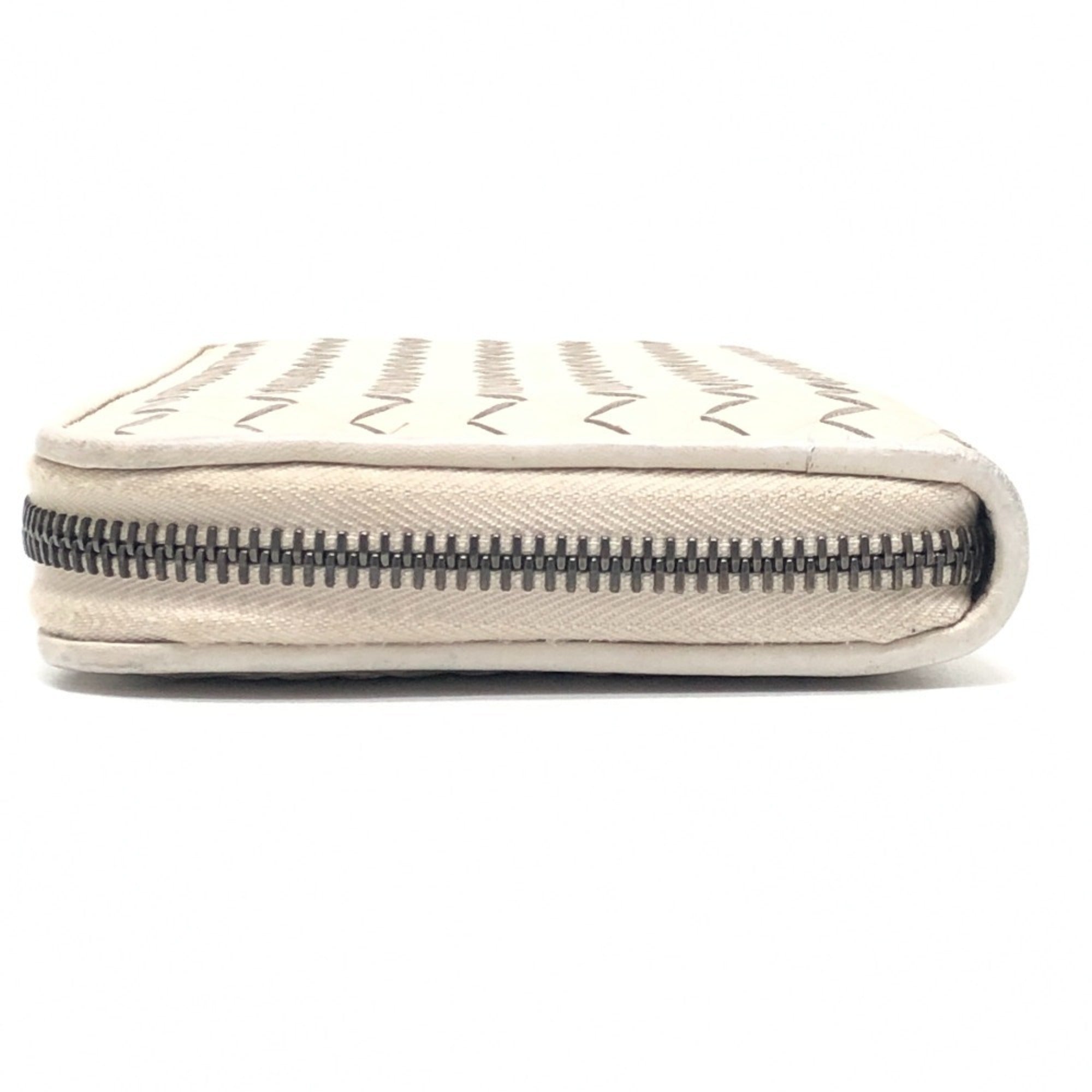 Bottega Veneta White Intrecciato Long Wallet (Bi-Fold) (Pre-Owned)