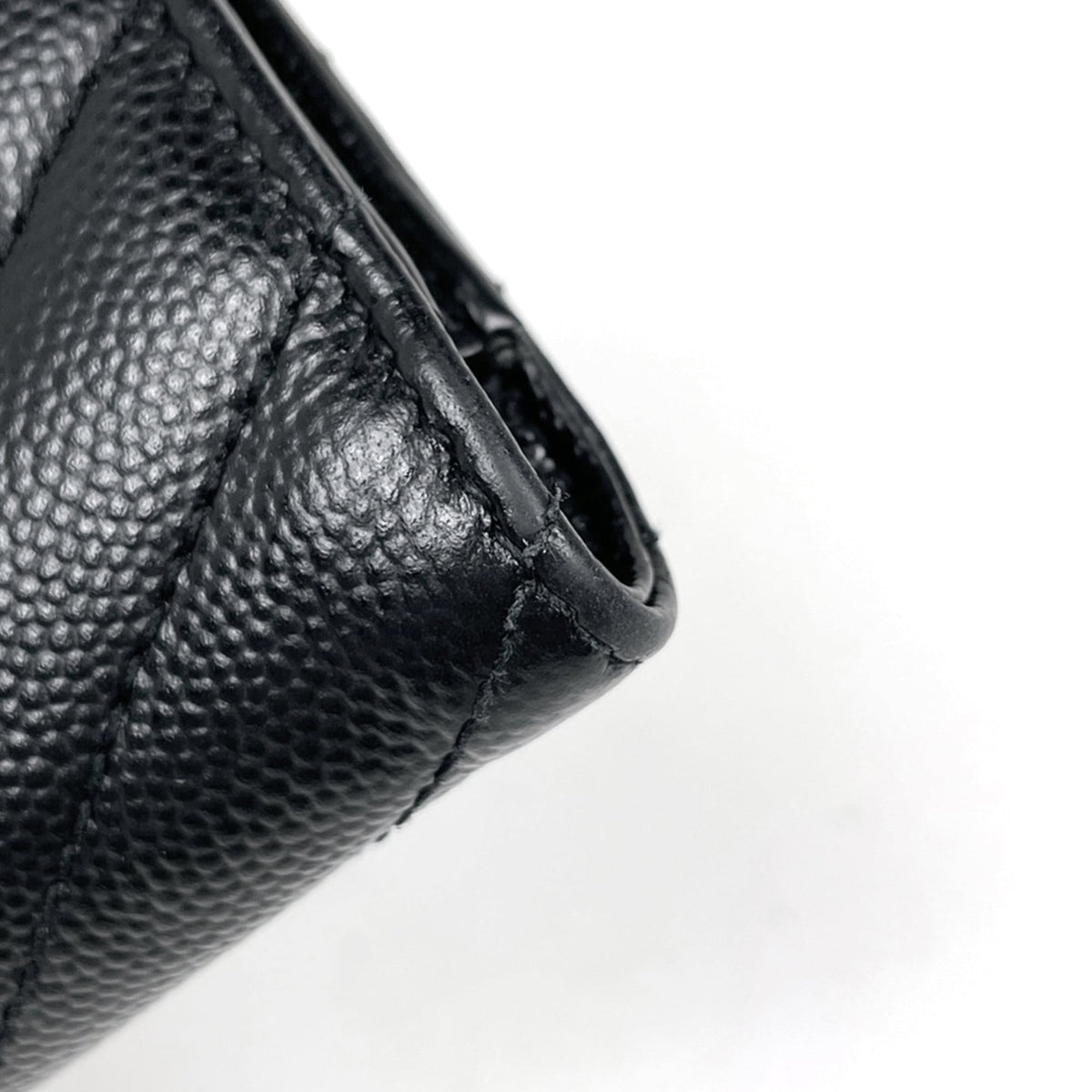 Yves Saint Laurent Black Leather Wallet (Bi-Fold) (Pre-Owned)