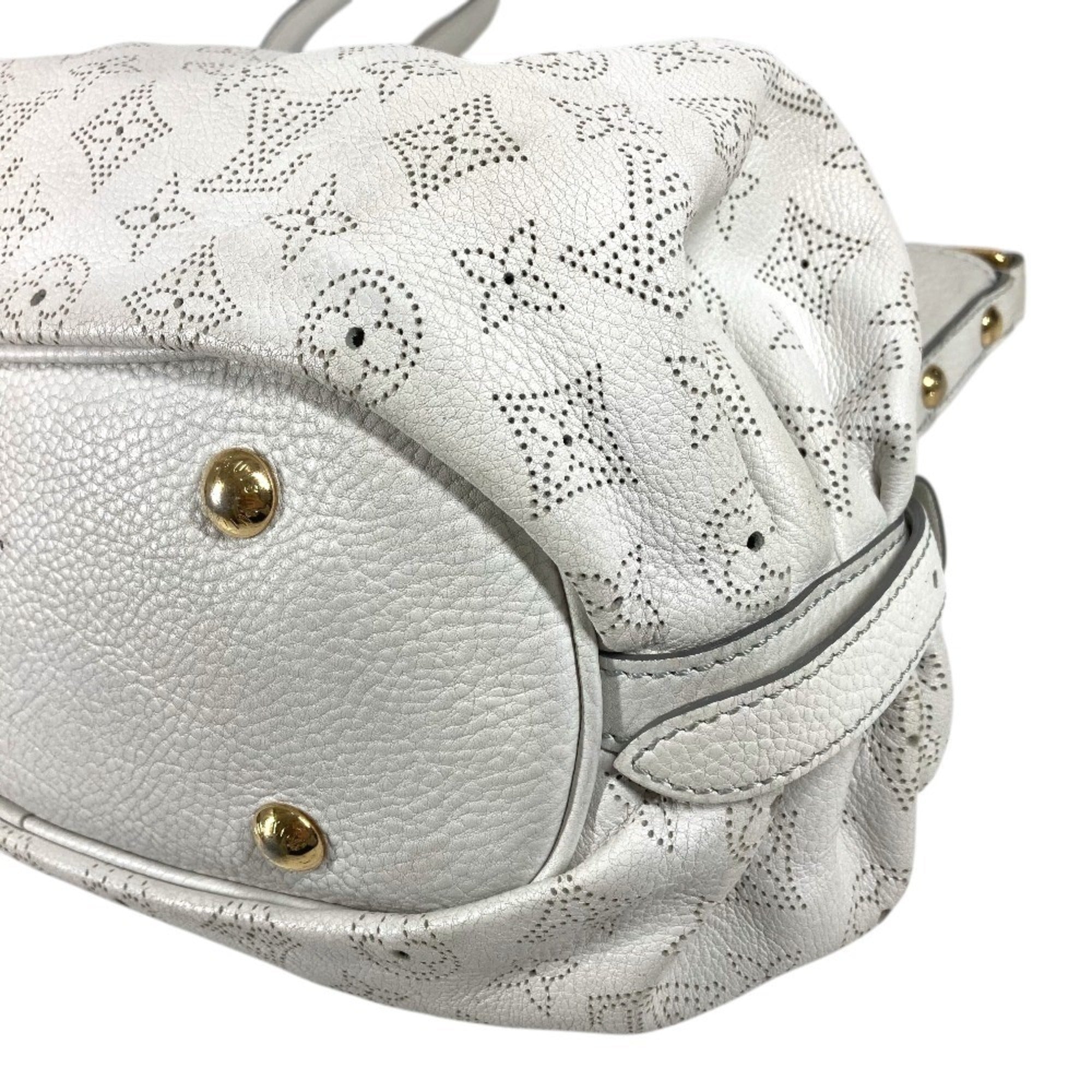 Louis Vuitton White Monogram Mahina Leather Leather Pochette Shoulder Bag (Pre-Owned)