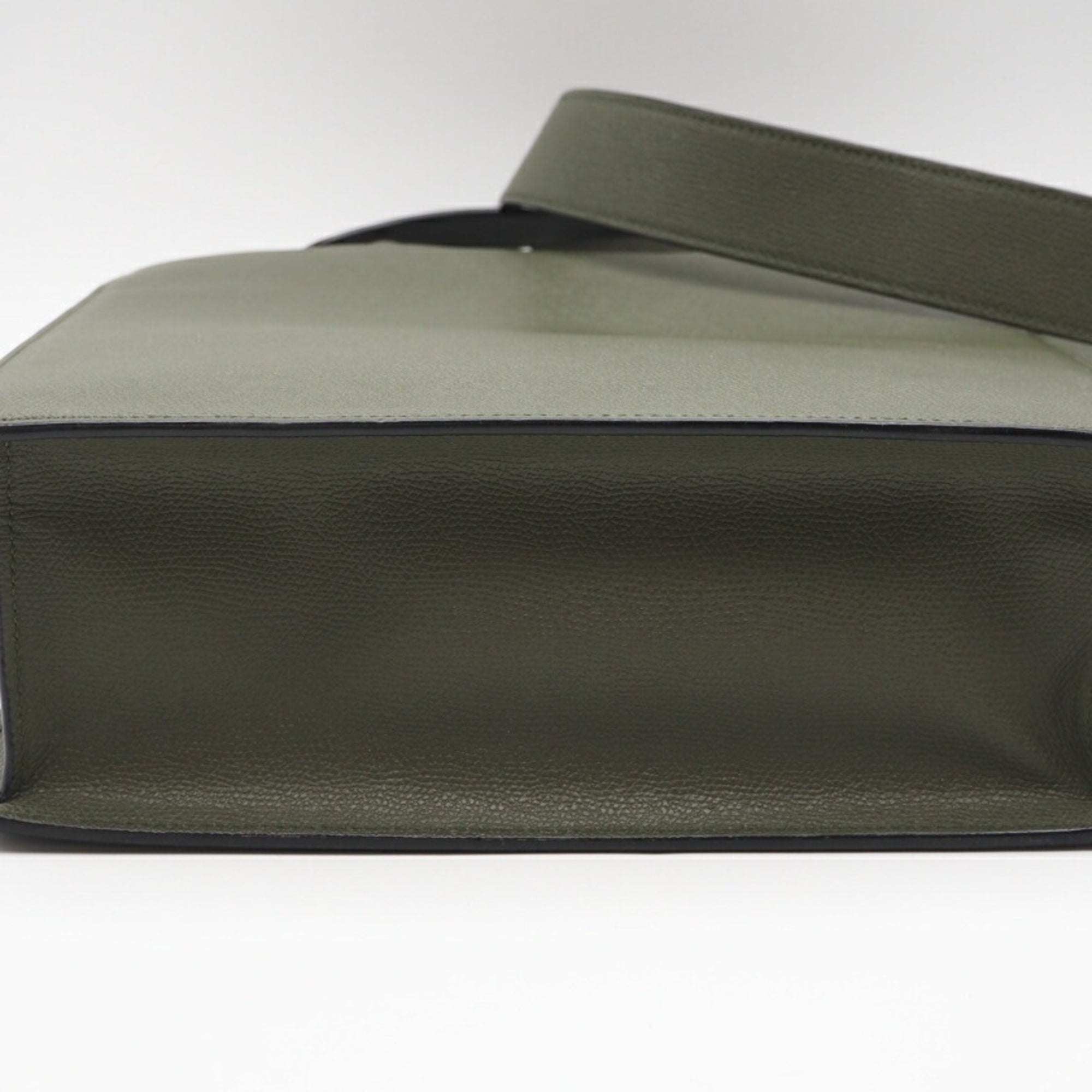 Valextra Khaki Leather Shoulder Bag (Pre-Owned)
