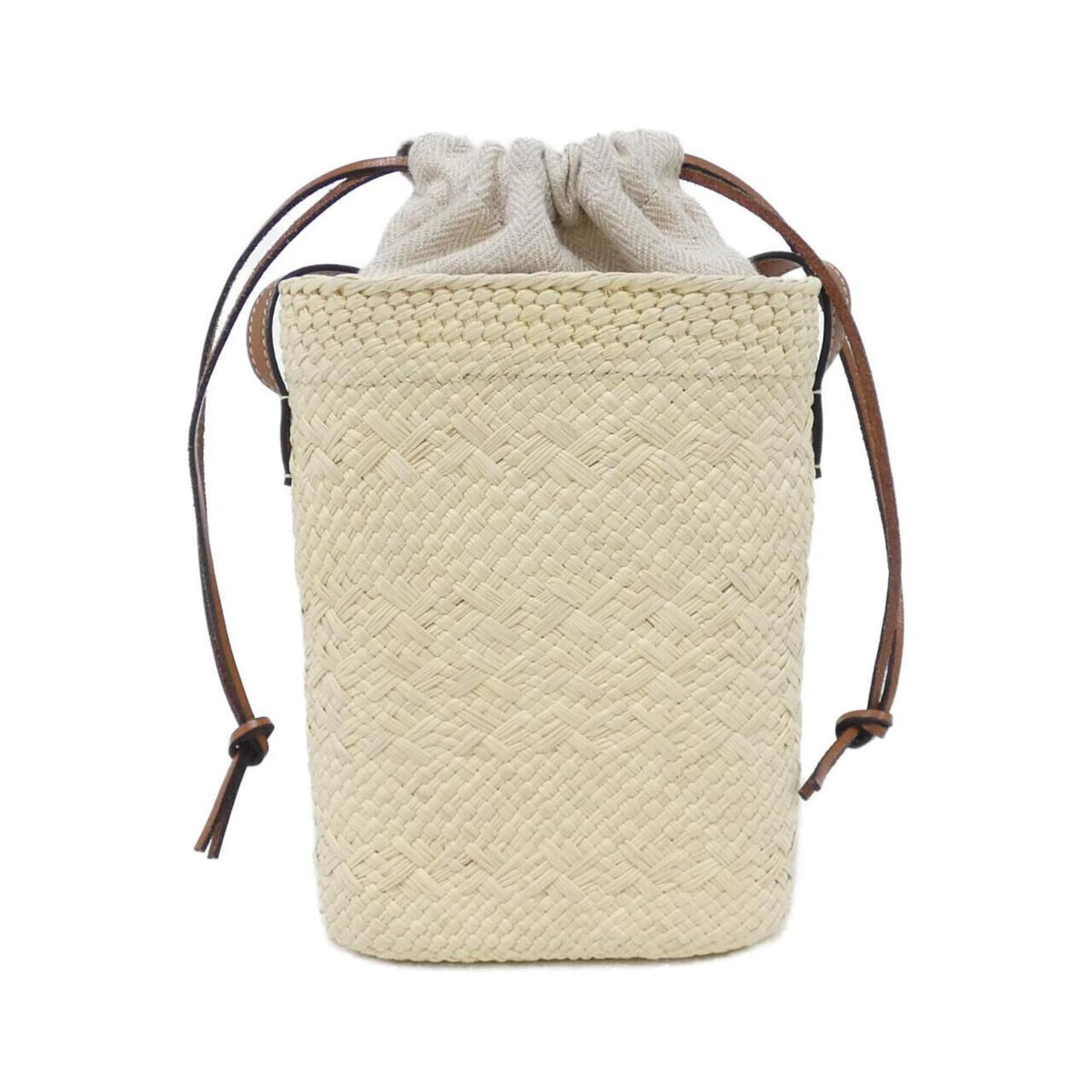 Loewe Beige Shoulder Bag (Pre-Owned)