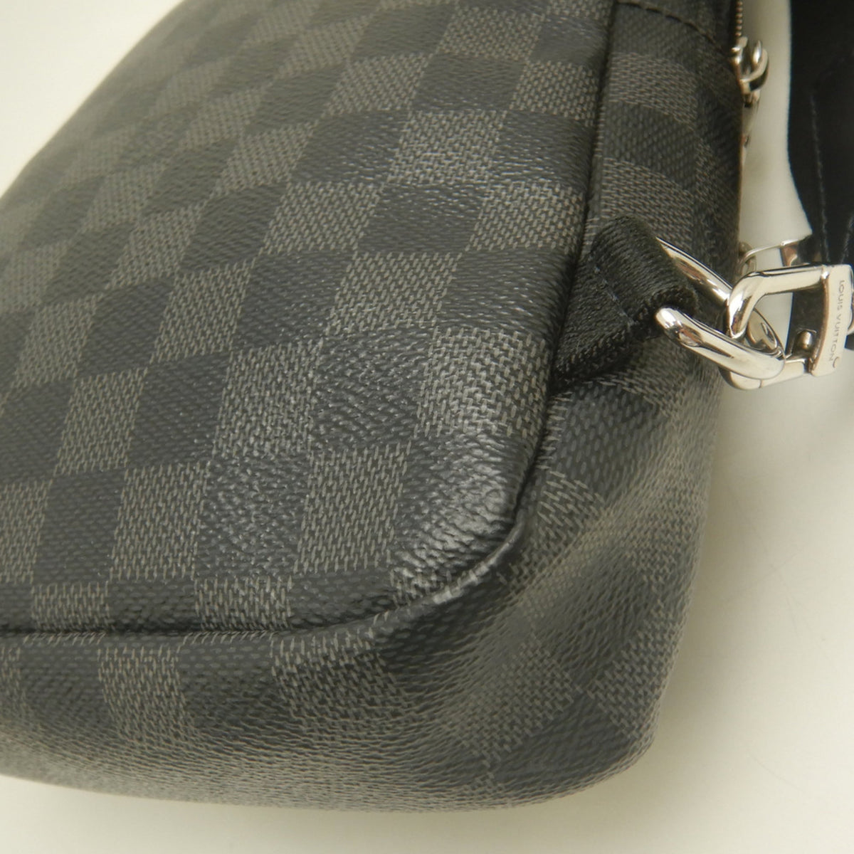 Louis Vuitton Damier Graphite Noir Damier Graphite Sling Bag (Pre-Owned)