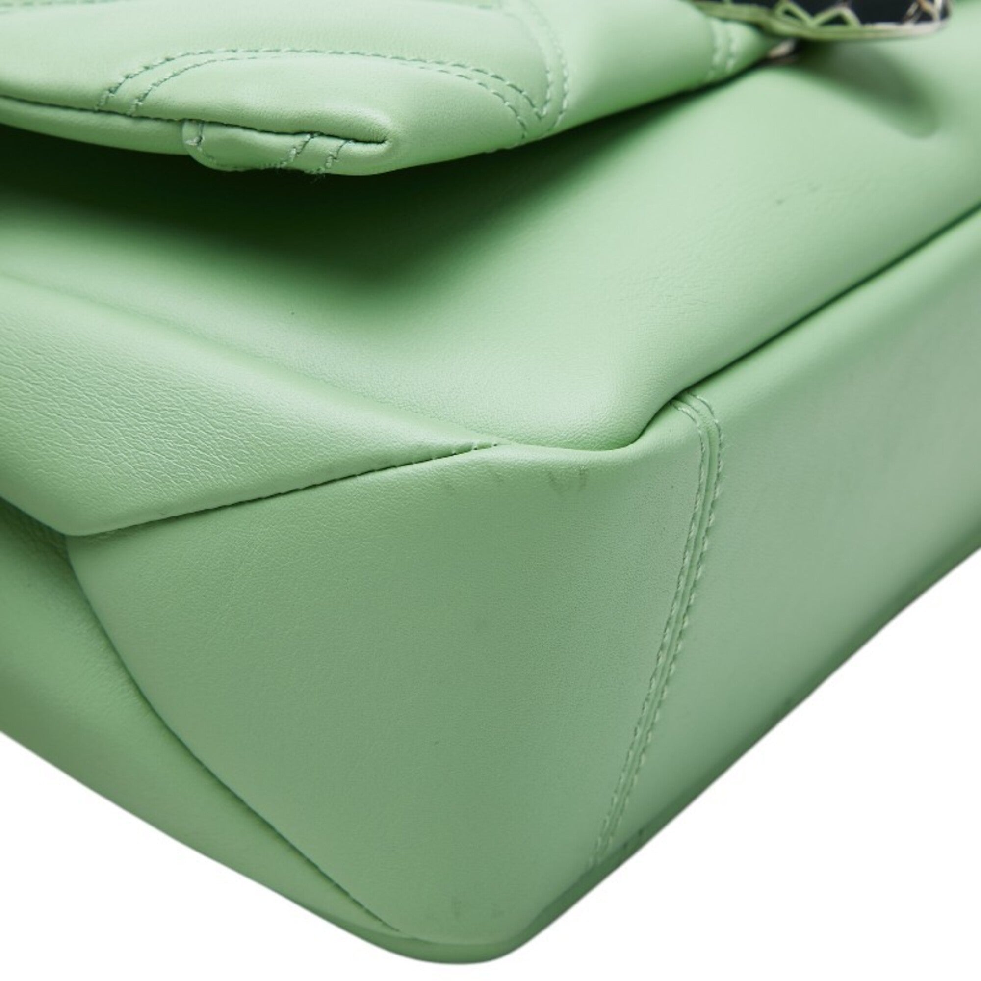 Bvlgari Green Leather Shoulder Bag (Pre-Owned)