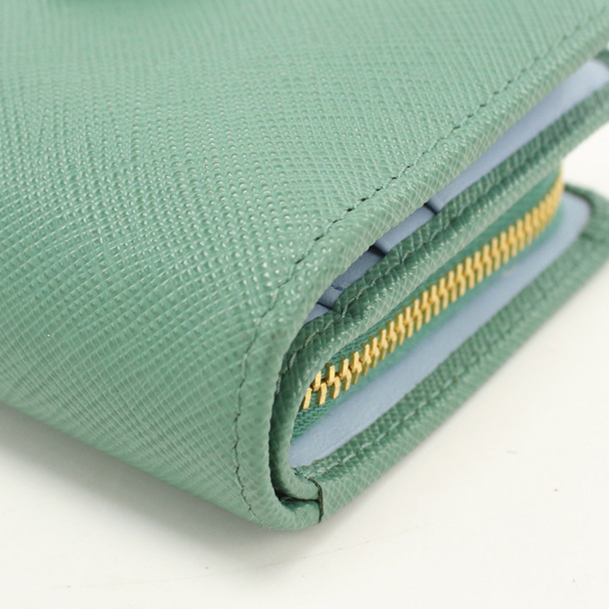 Prada Green Leather Wallet (Bi-Fold) (Pre-Owned)