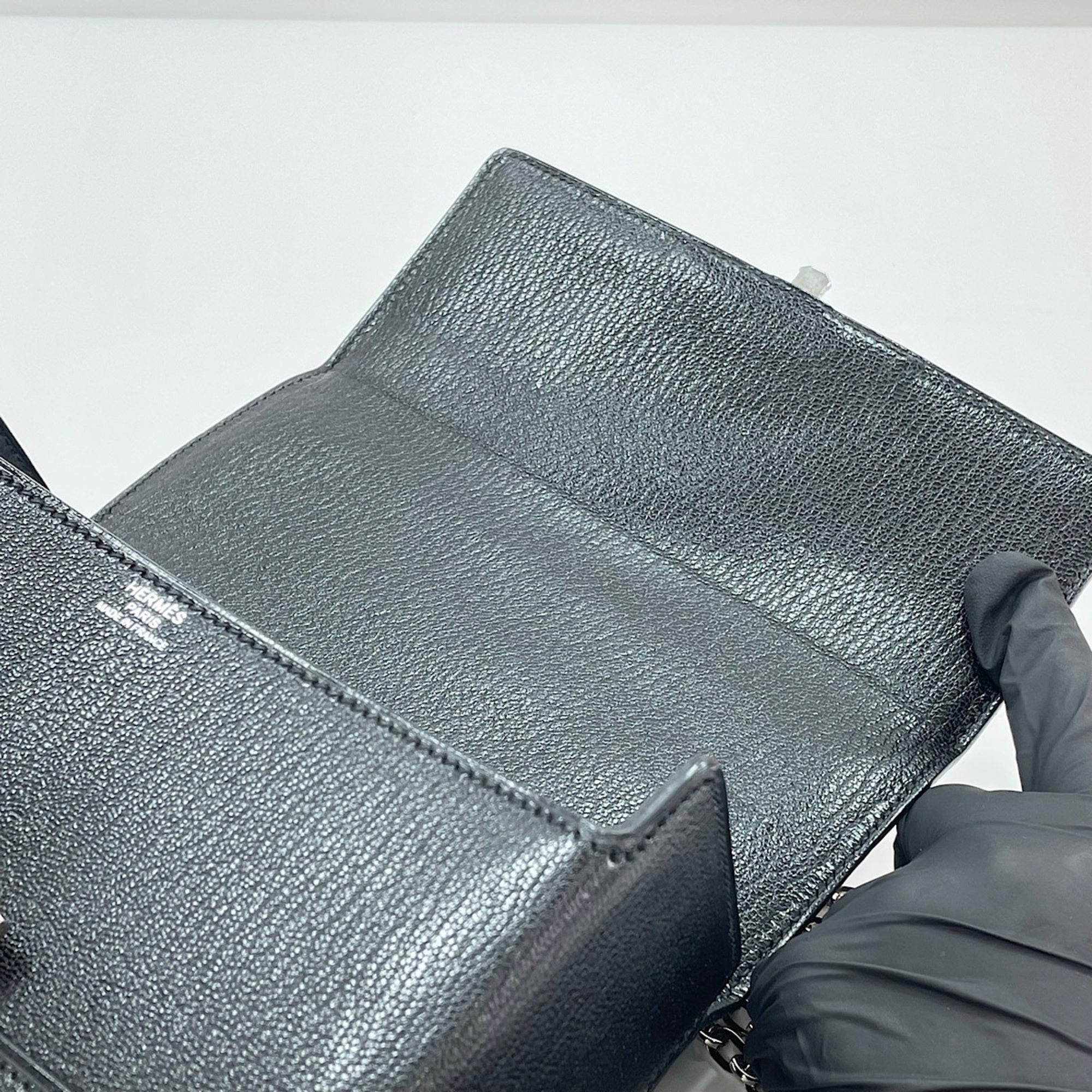 Hermes Black Chevre Leather Shoulder Bag (Pre-Owned)