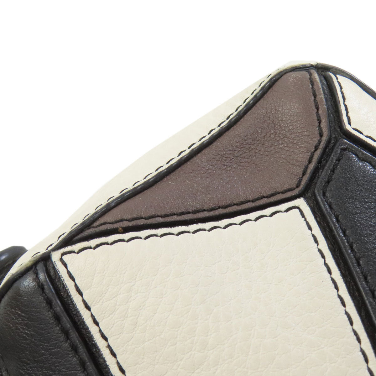 Loewe Black Brown White Leather Handbag (Pre-Owned)