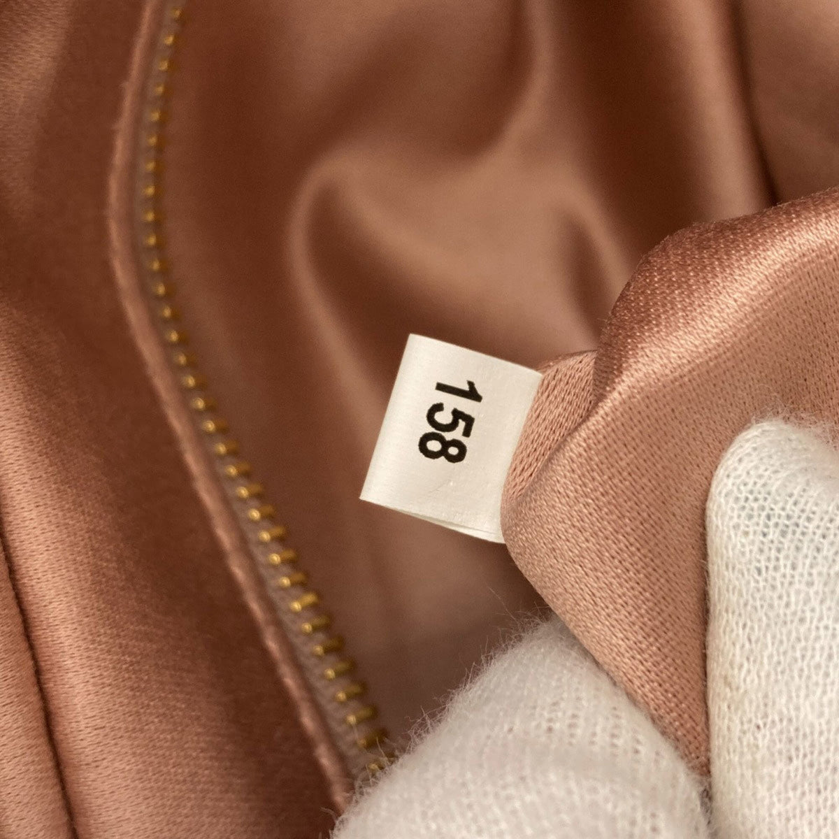Miu Miu Leather Handbag (Pre-Owned)