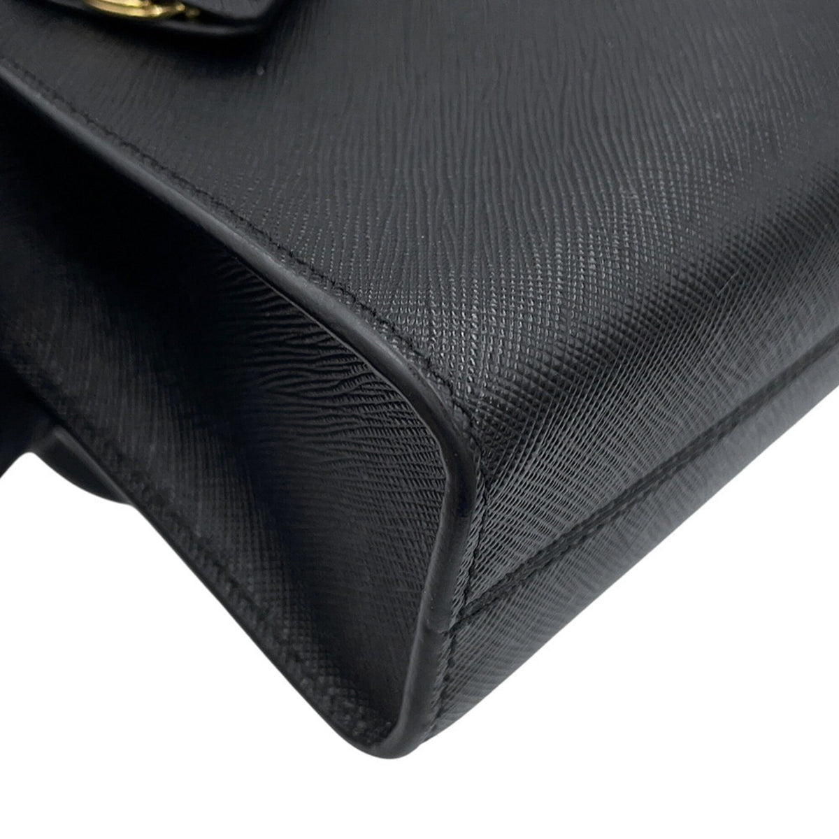 Prada Black Saffiano Handbag (Pre-Owned)