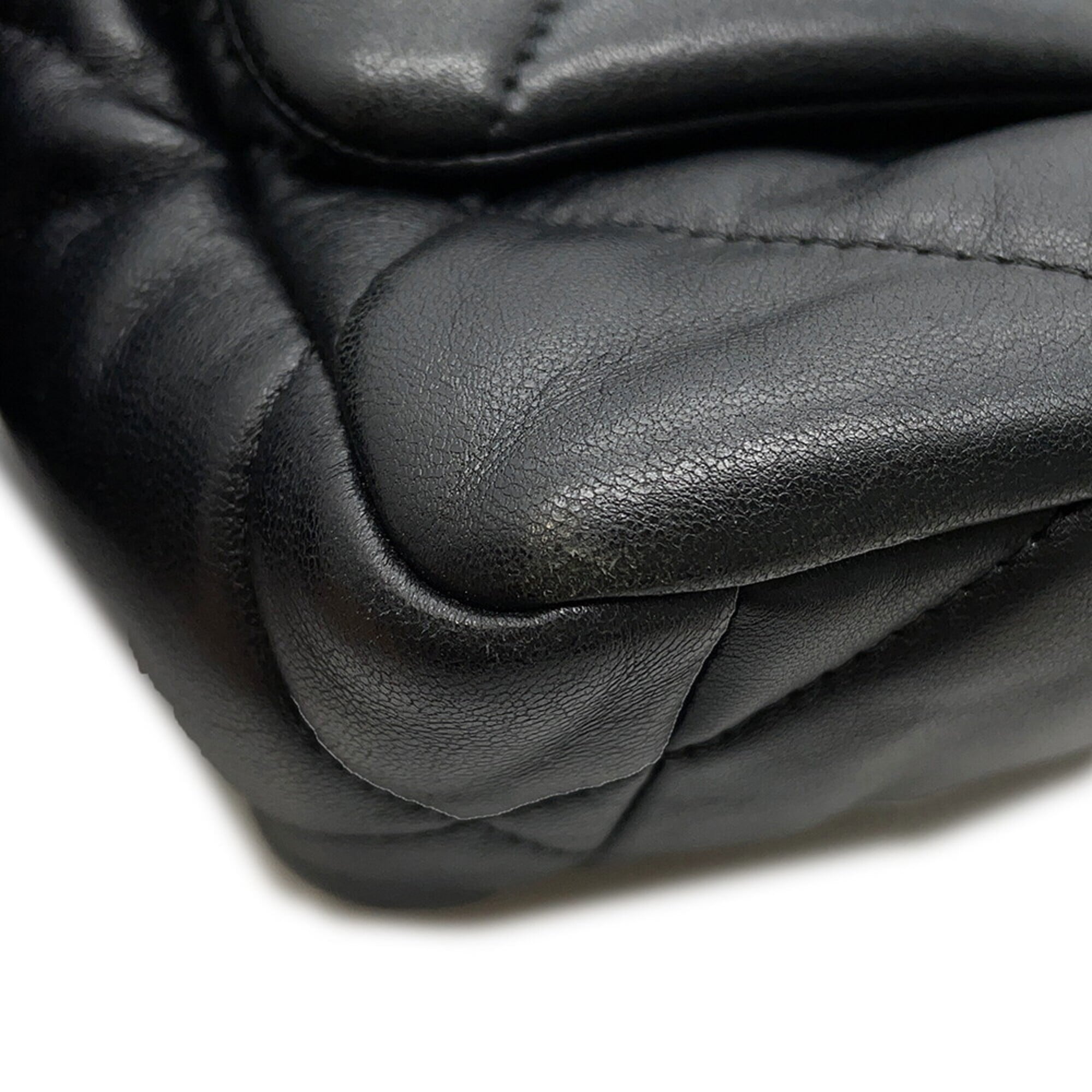 Chanel Black Leather Handbag Shoulder Bag (Pre-Owned)