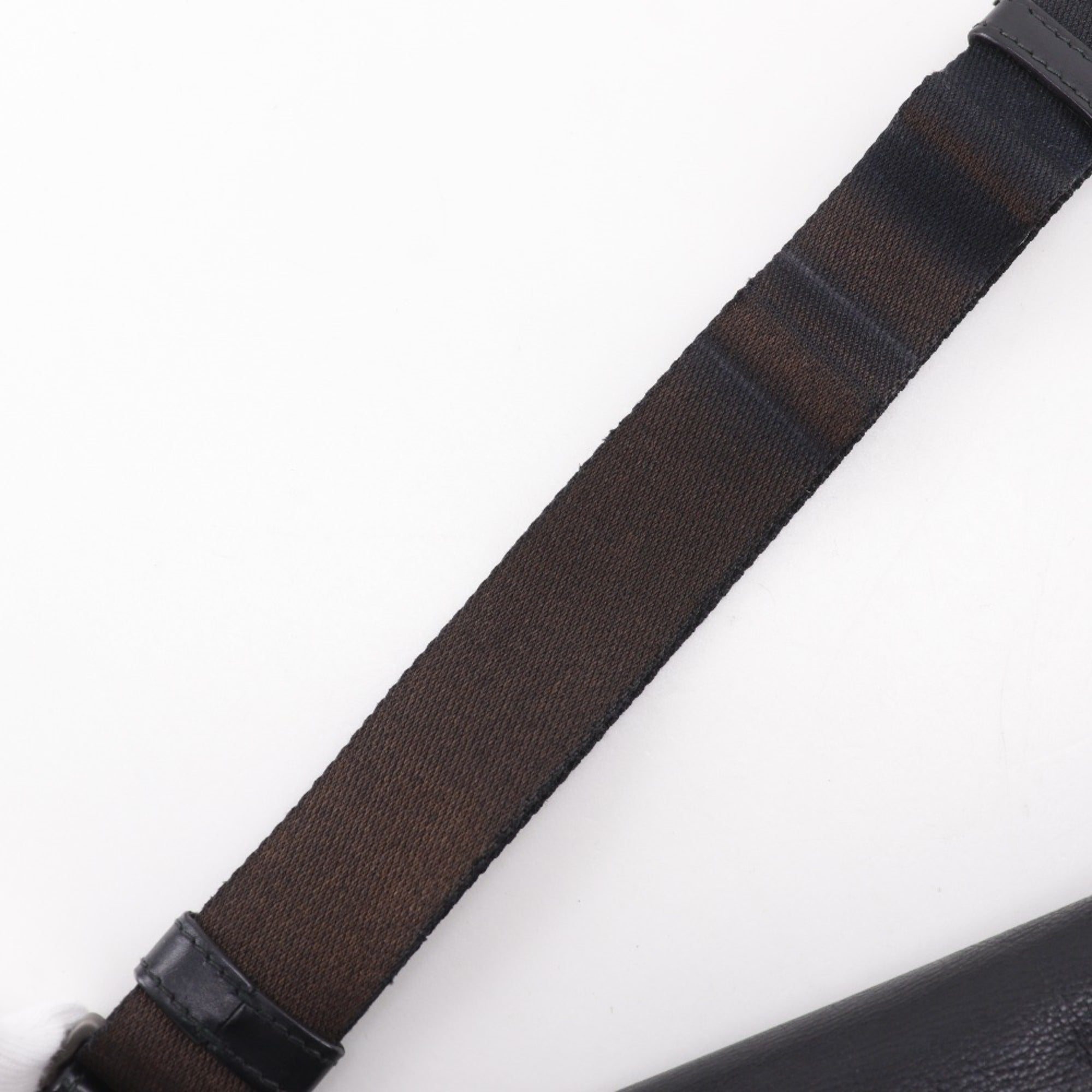 Bottega Veneta Black Leather Shoulder Bag Sling Bag (Pre-Owned)
