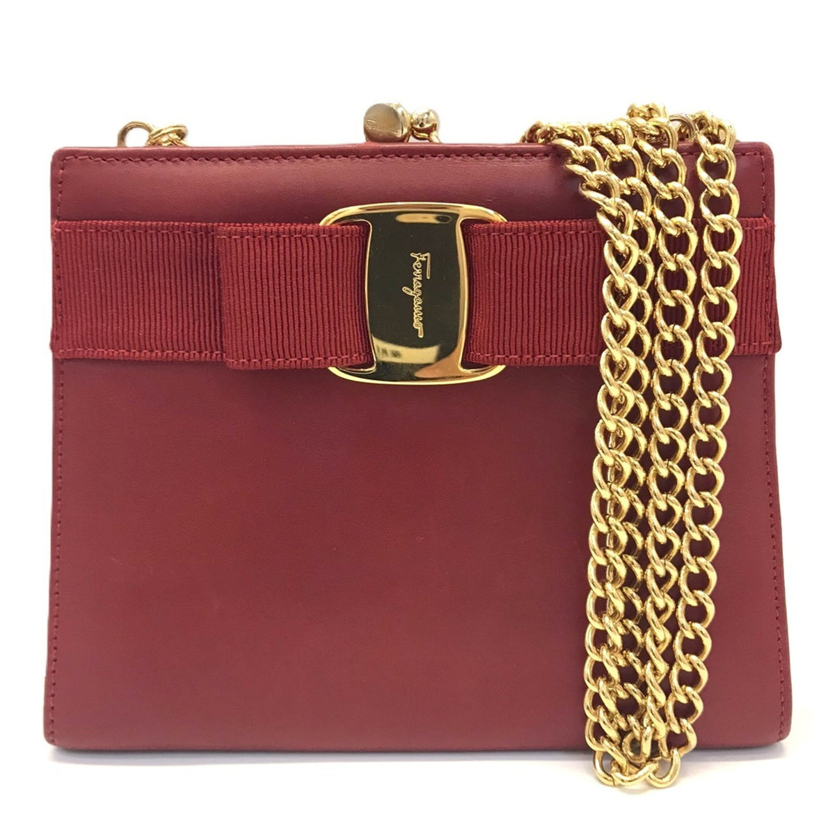 Salvatore Ferragamo Vara Red Color Leather Pochette Shoulder Bag (Pre-Owned)