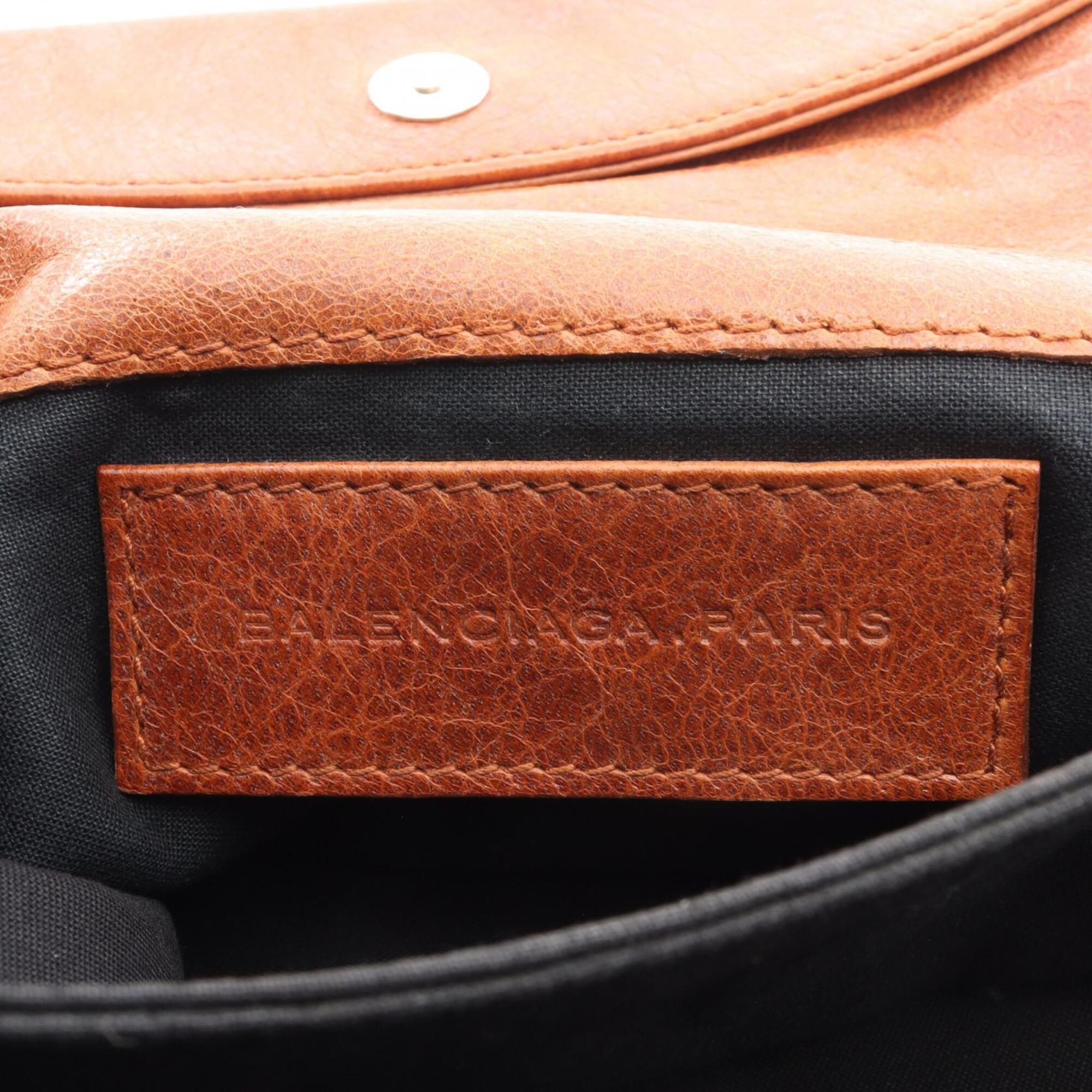 Balenciaga Brown Leather Clutch Bag Handbag (Pre-Owned)