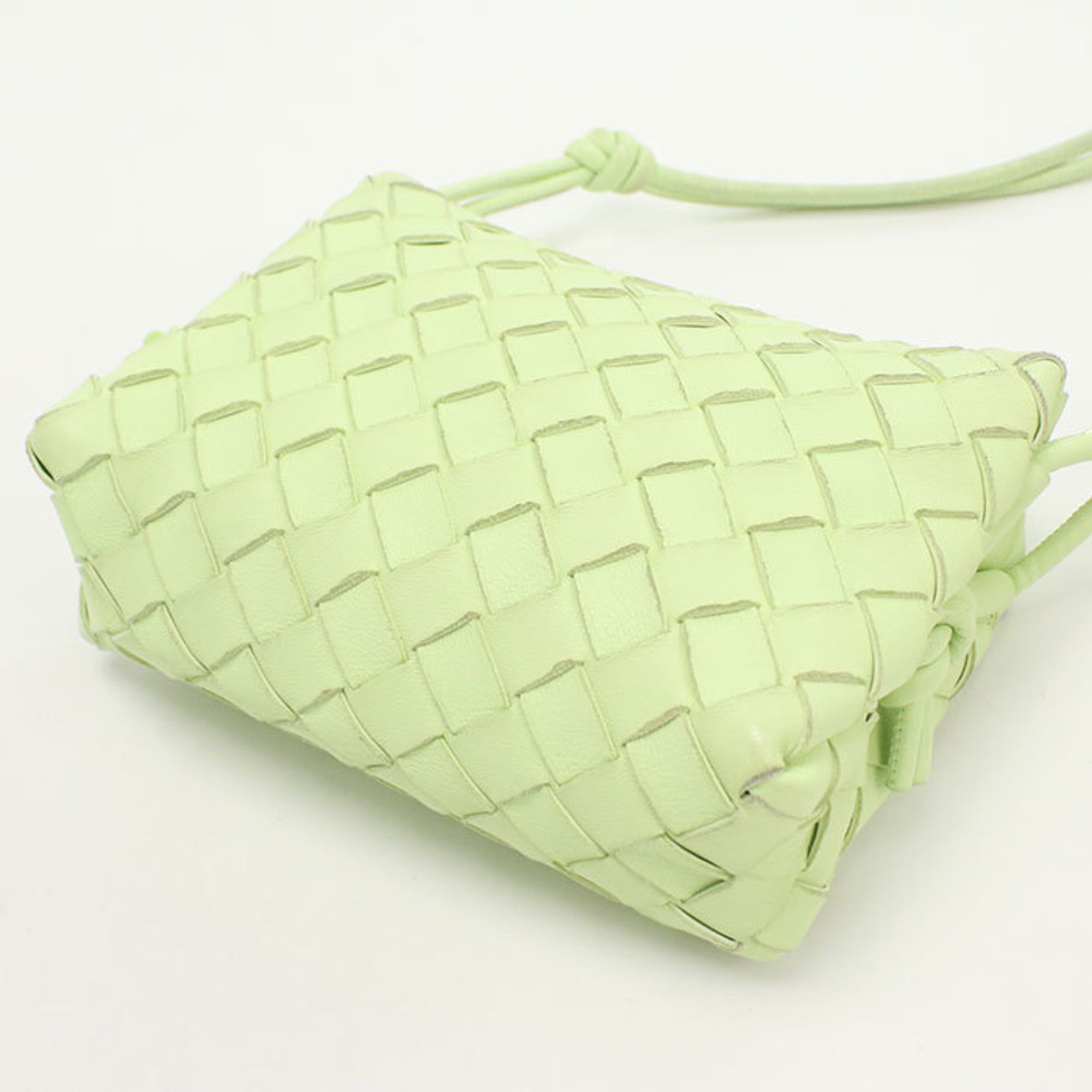 Bottega Veneta Intrecciato Green Intrecciato Shoulder Bag (Pre-Owned)