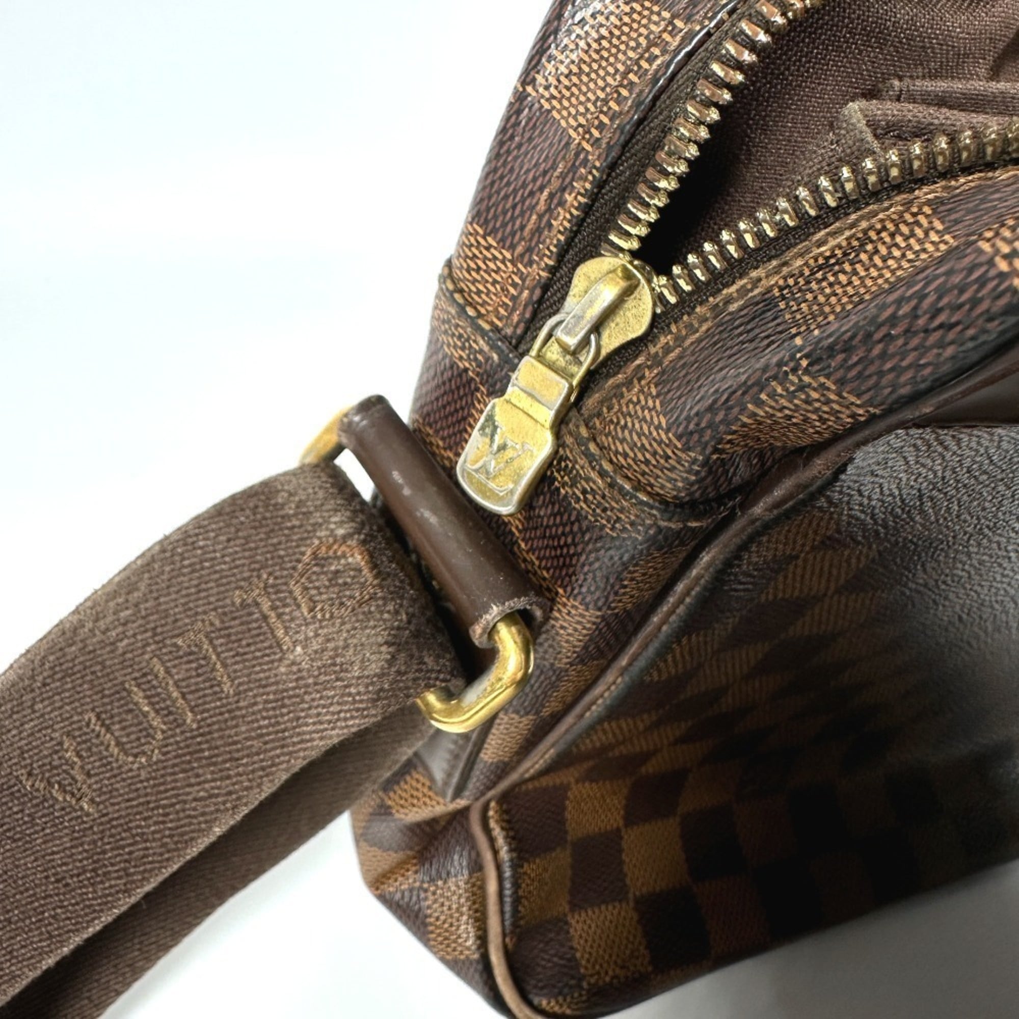 Louis Vuitton Brown Damier Canvas Messenger Bag Shoulder Bag (Pre-Owned)