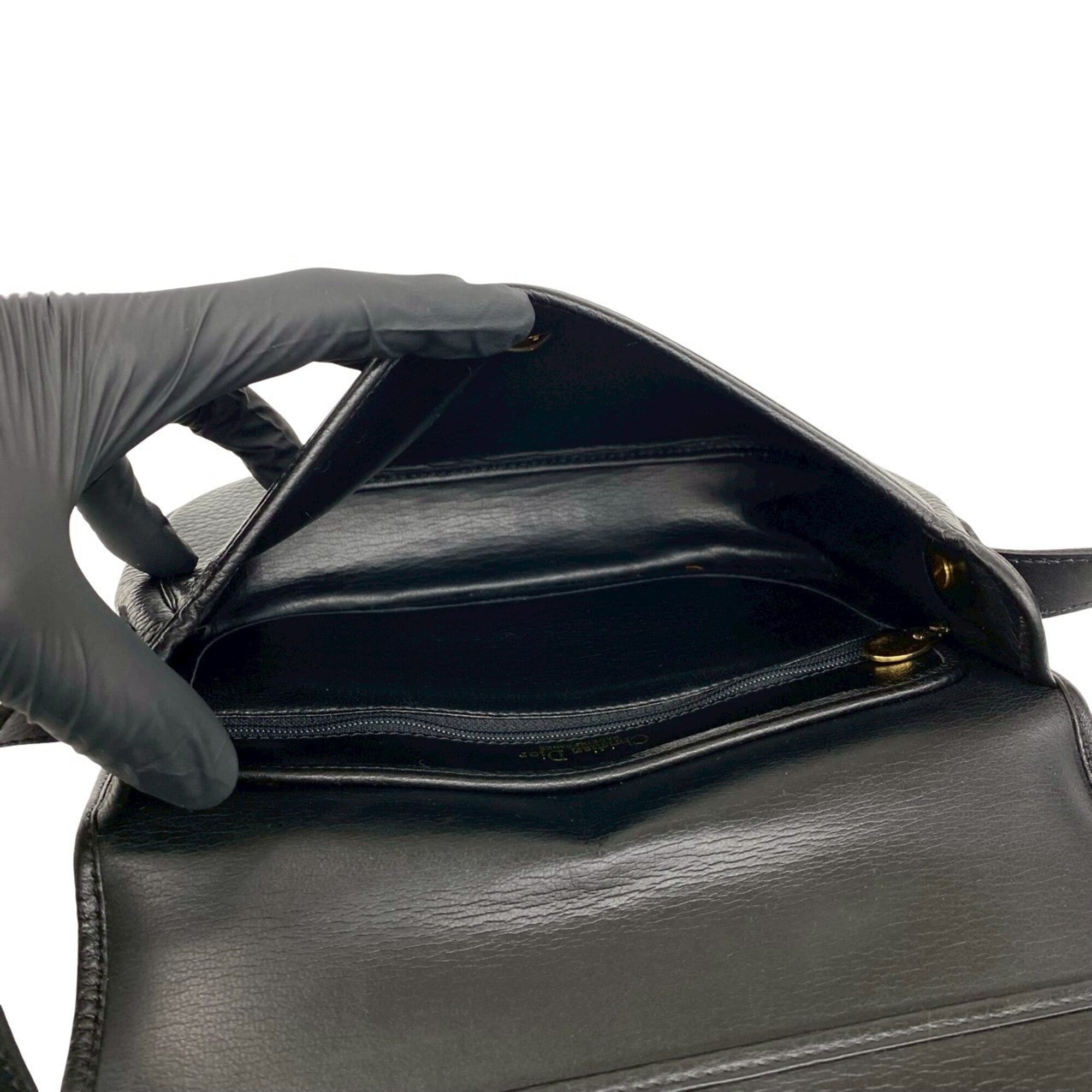 Christian Dior Black Leather Shoulder Bag (Pre-Owned)