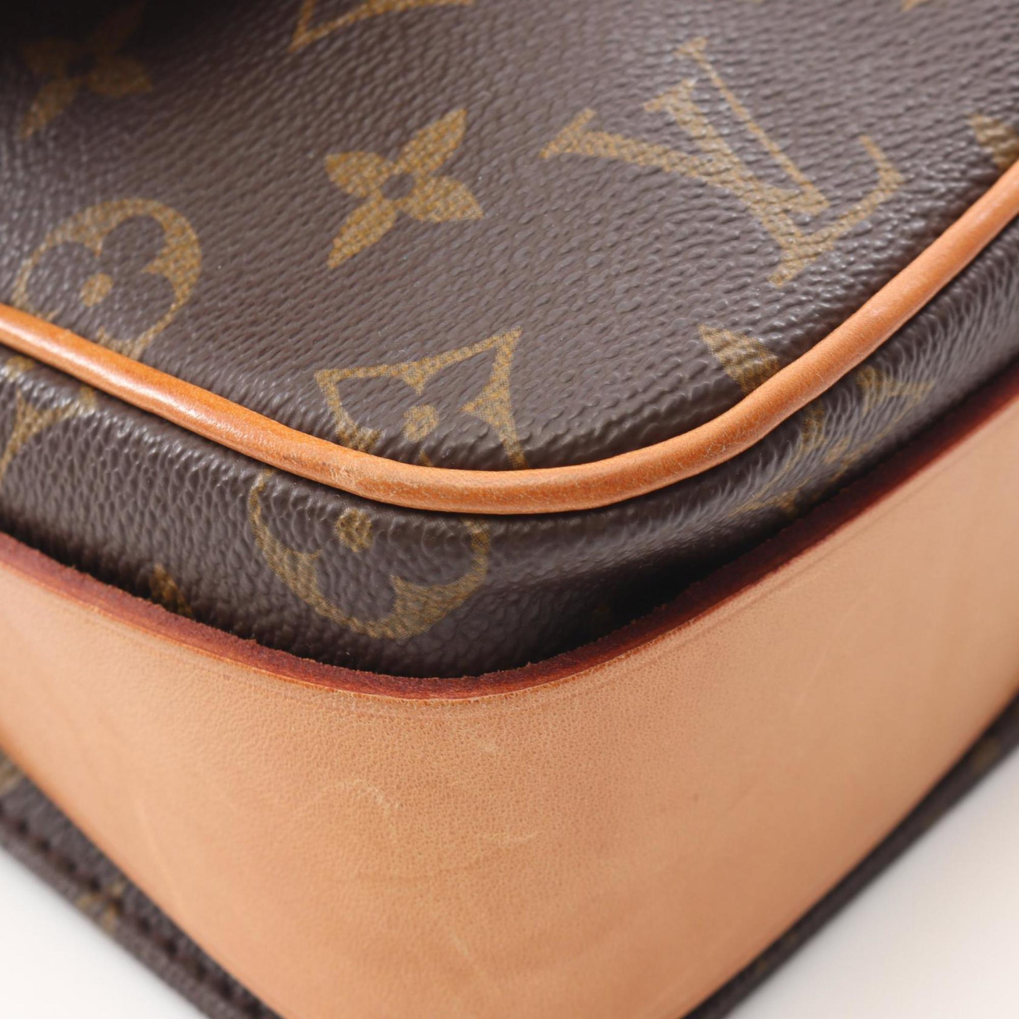 Louis Vuitton Brown Coated Canvas Pvc Monogram Leather Handbag Shoulder Bag (Pre-Owned)