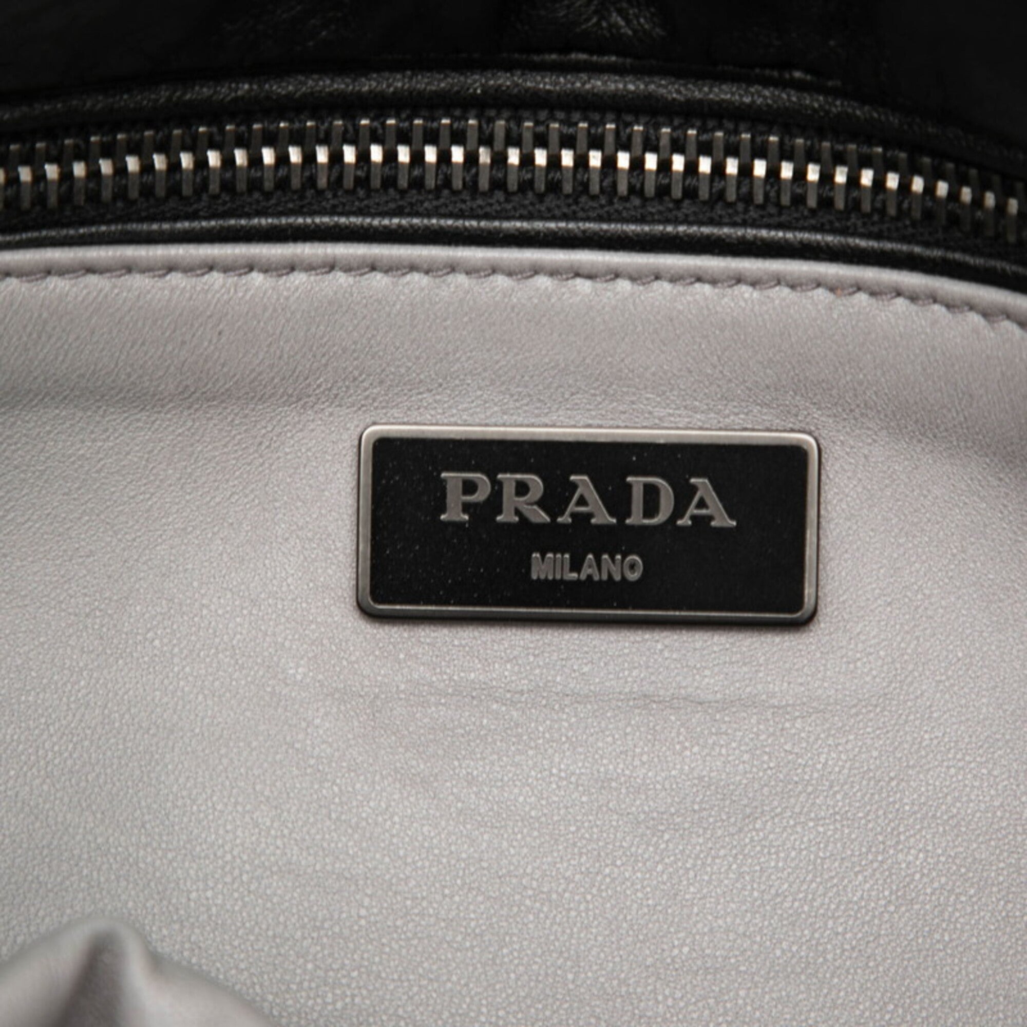 Prada Black Leather Shoulder Bag (Pre-Owned)