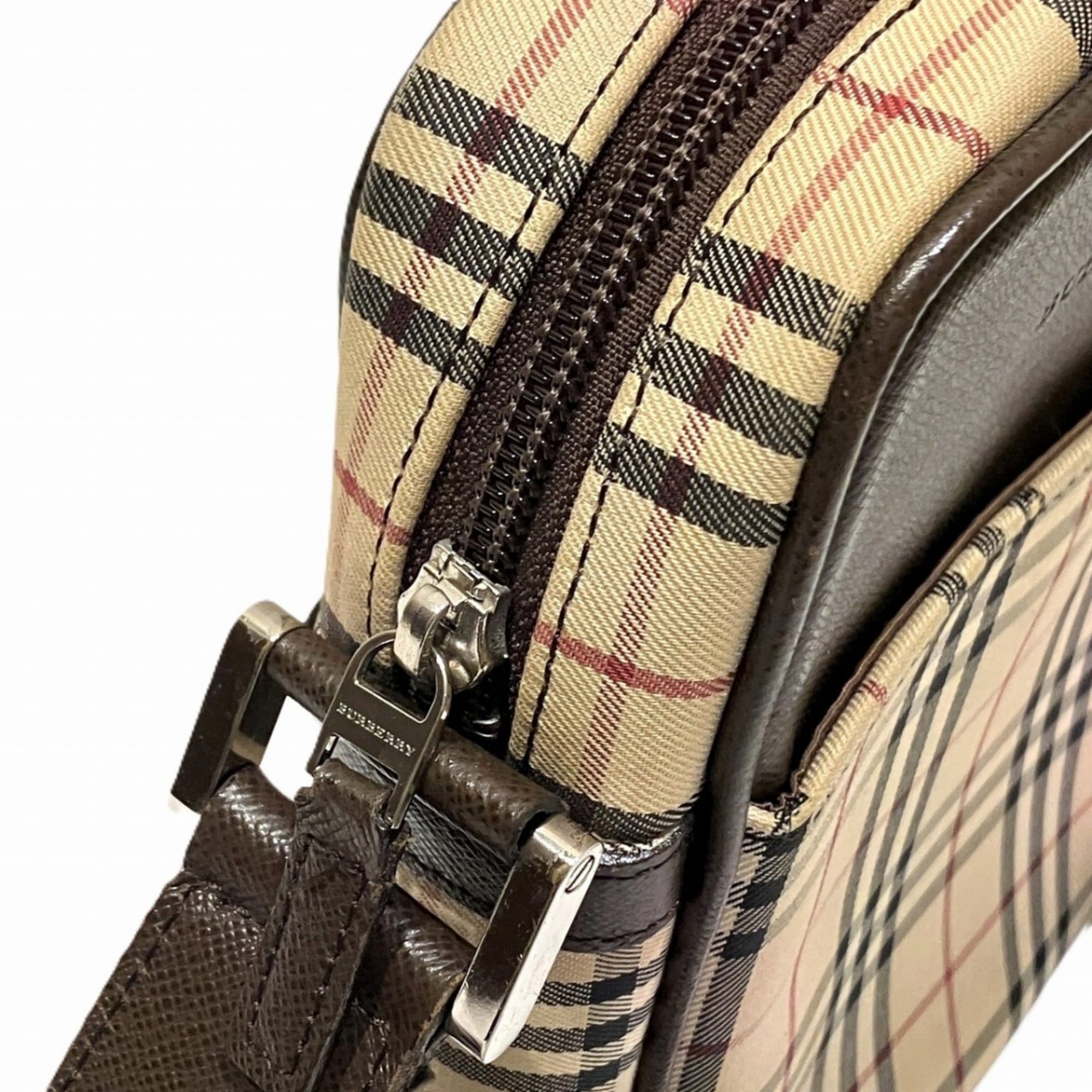 Burberry Brown Canvas Leather Shoulder Bag (Pre-Owned)