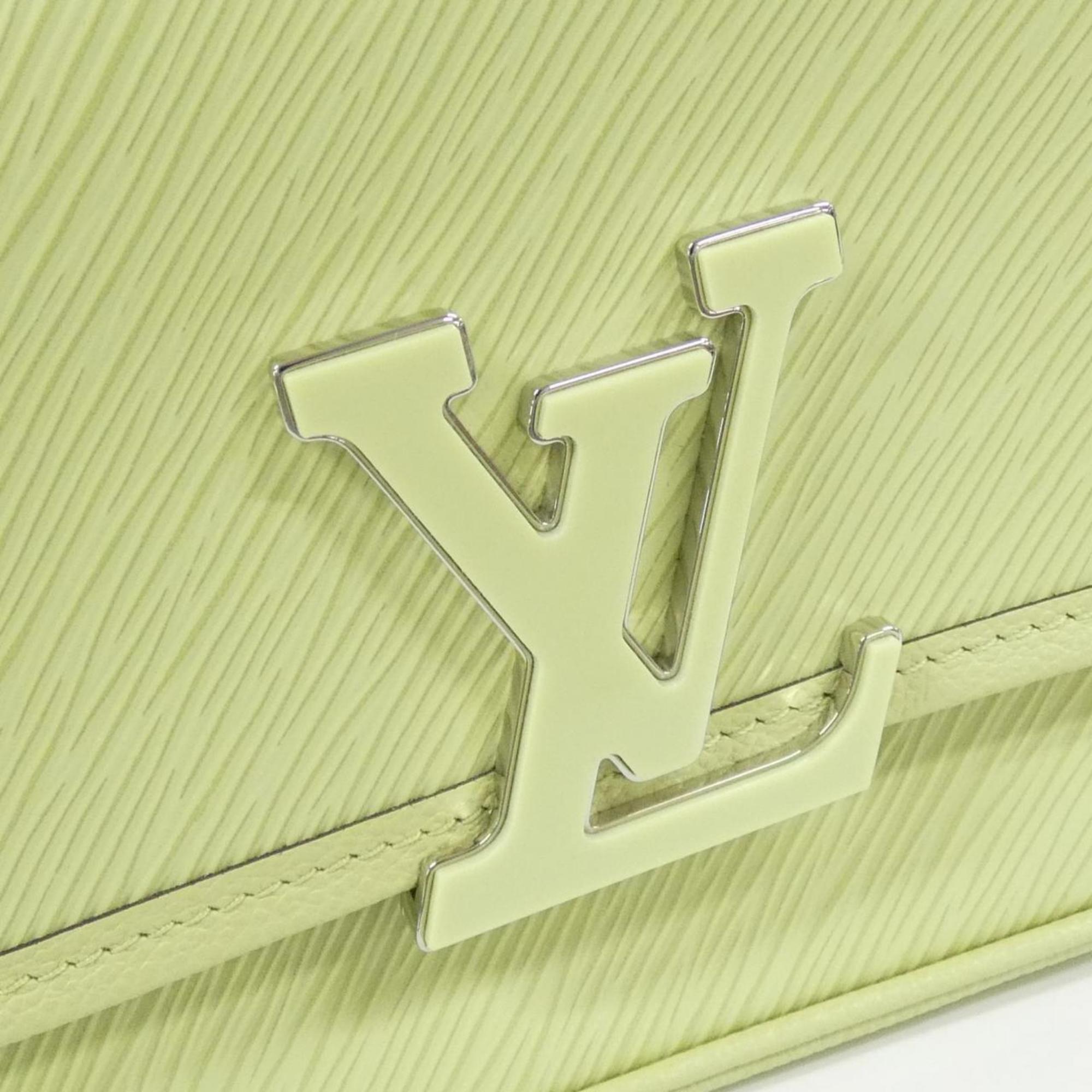 Louis Vuitton Green Leather Shoulder Bag (Pre-Owned)