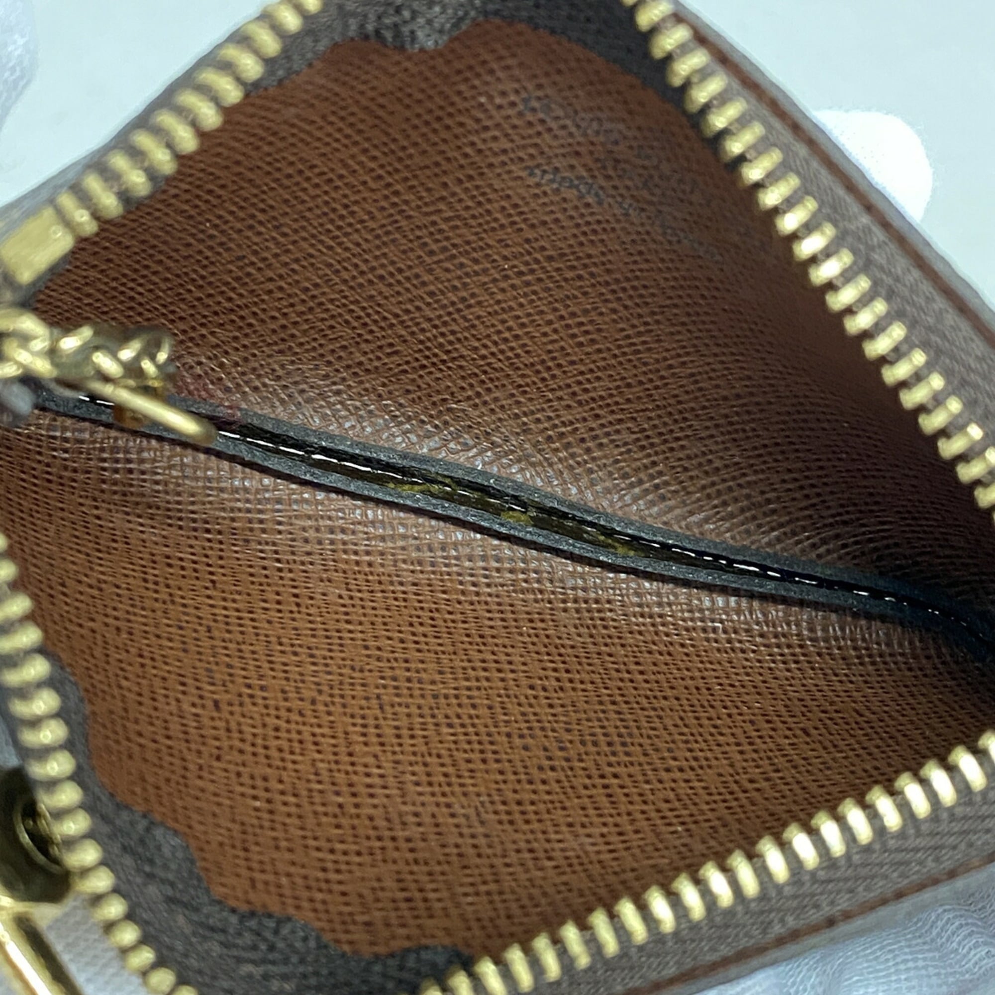 Louis Vuitton Brown Coin Purse/Coin Case (Pre-Owned)