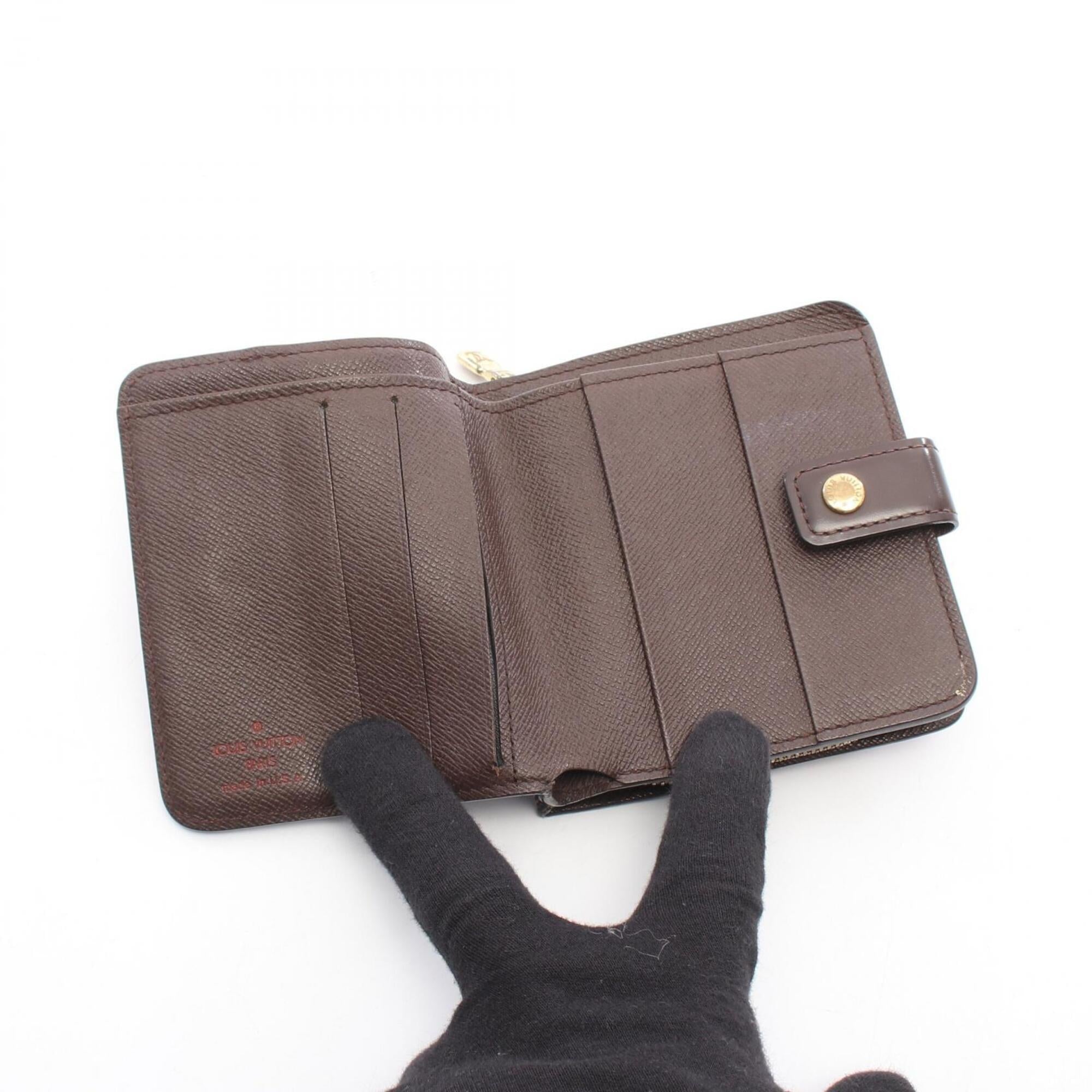 Louis Vuitton Brown Leather Pvc Wallet (Bi-Fold) (Pre-Owned)