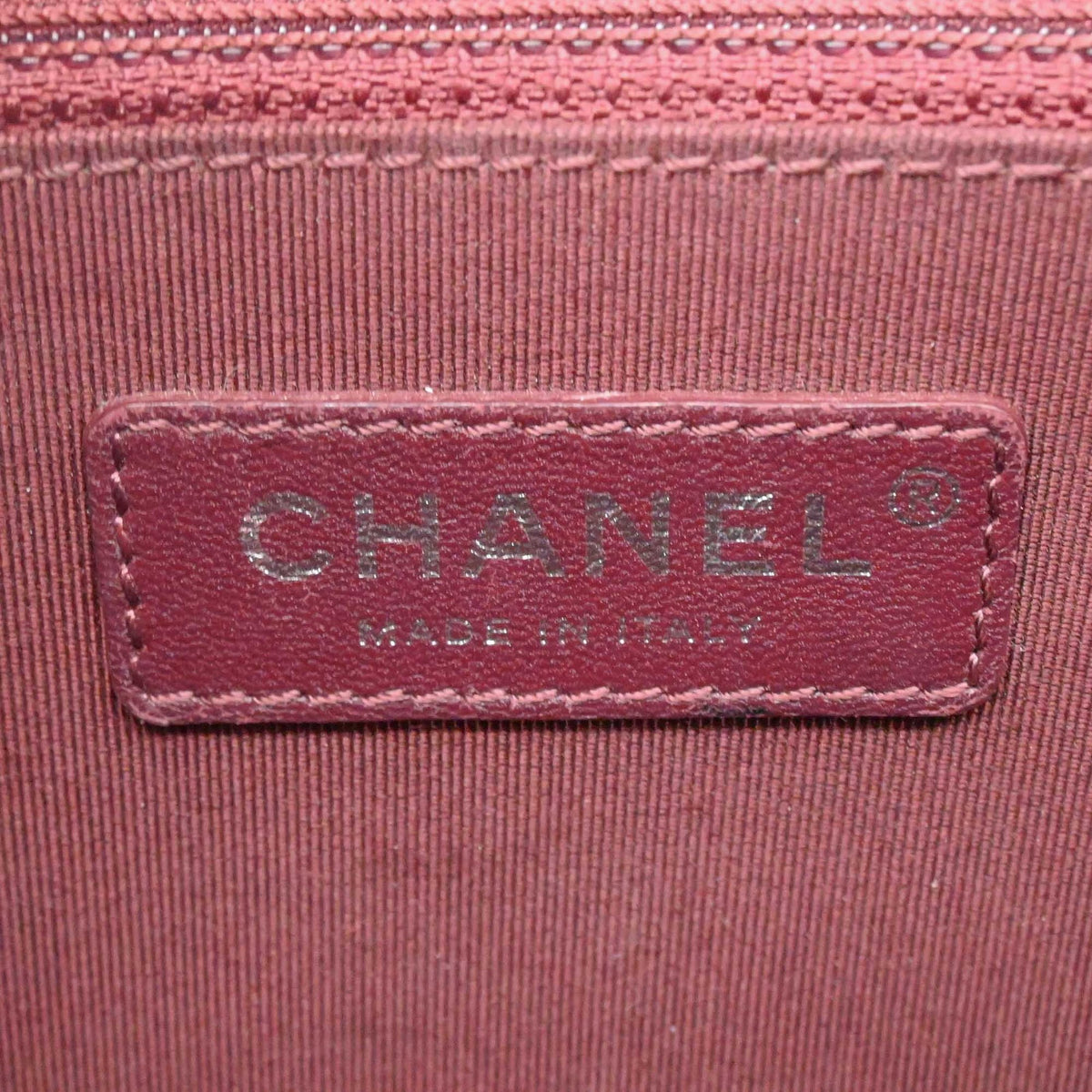 Chanel Matelasse Navy Leather Handbag Shoulder Bag (Pre-Owned)