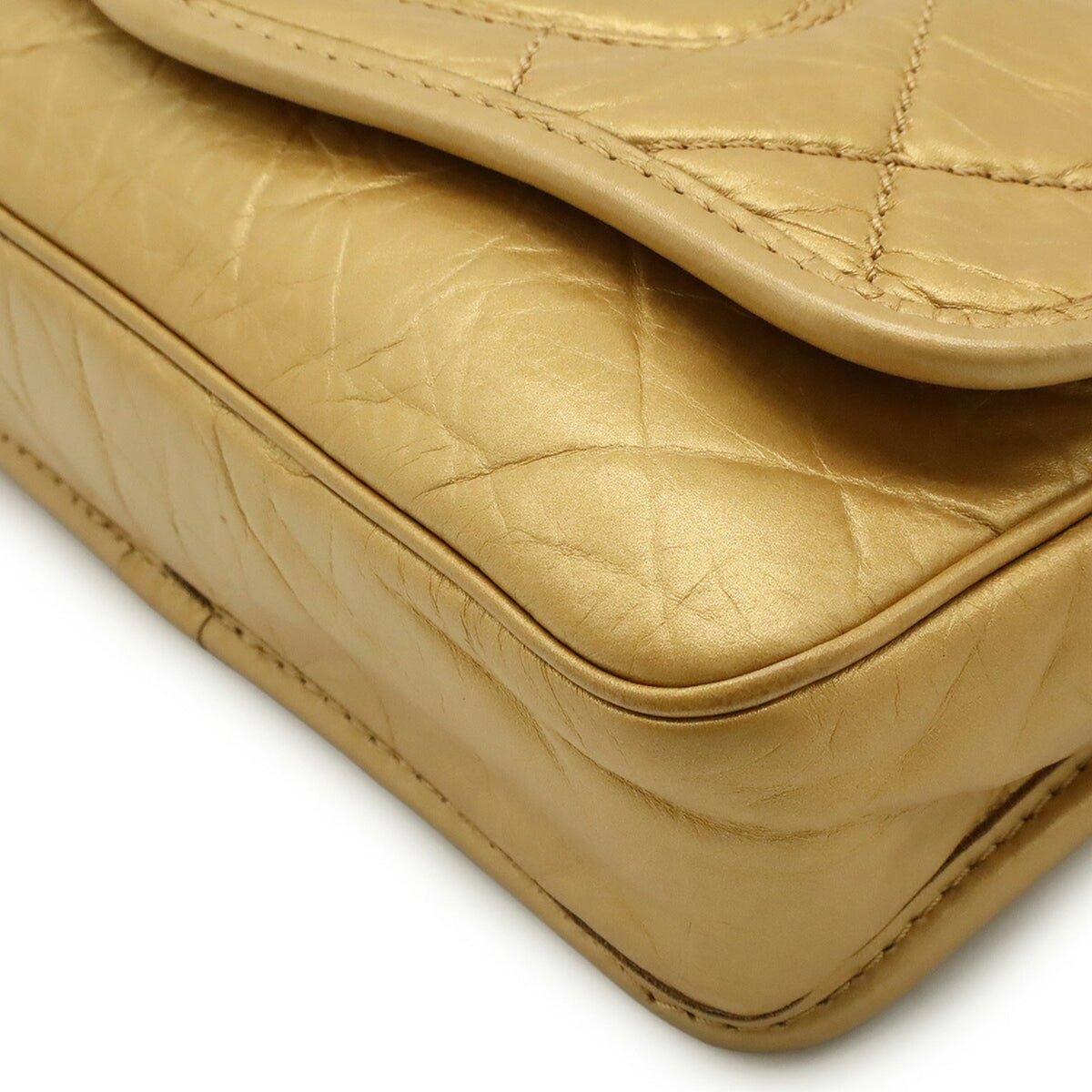 Chanel Gold Leather Shoulder Bag (Pre-Owned)