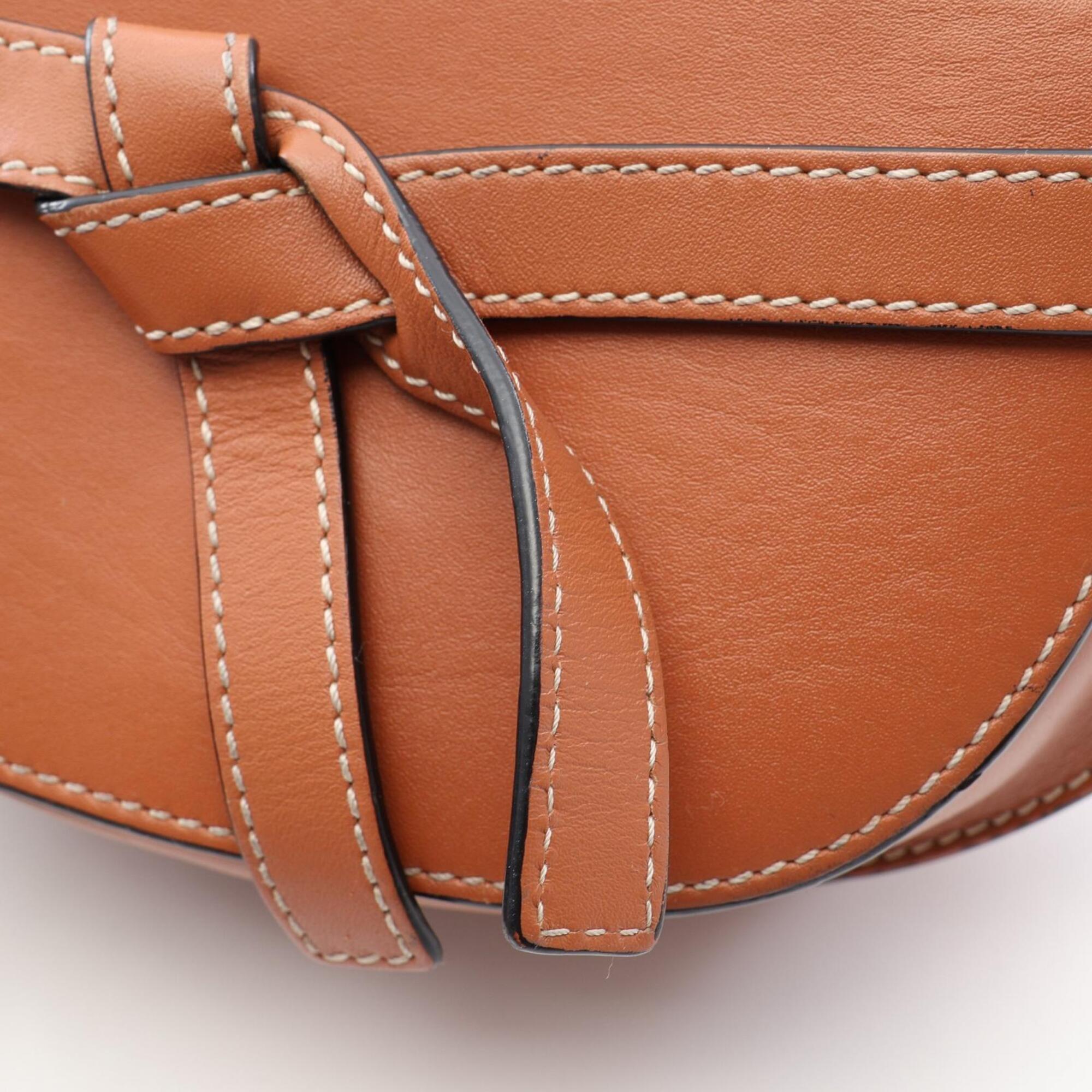 Loewe Brown Leather Fanny Pack (Pre-Owned)